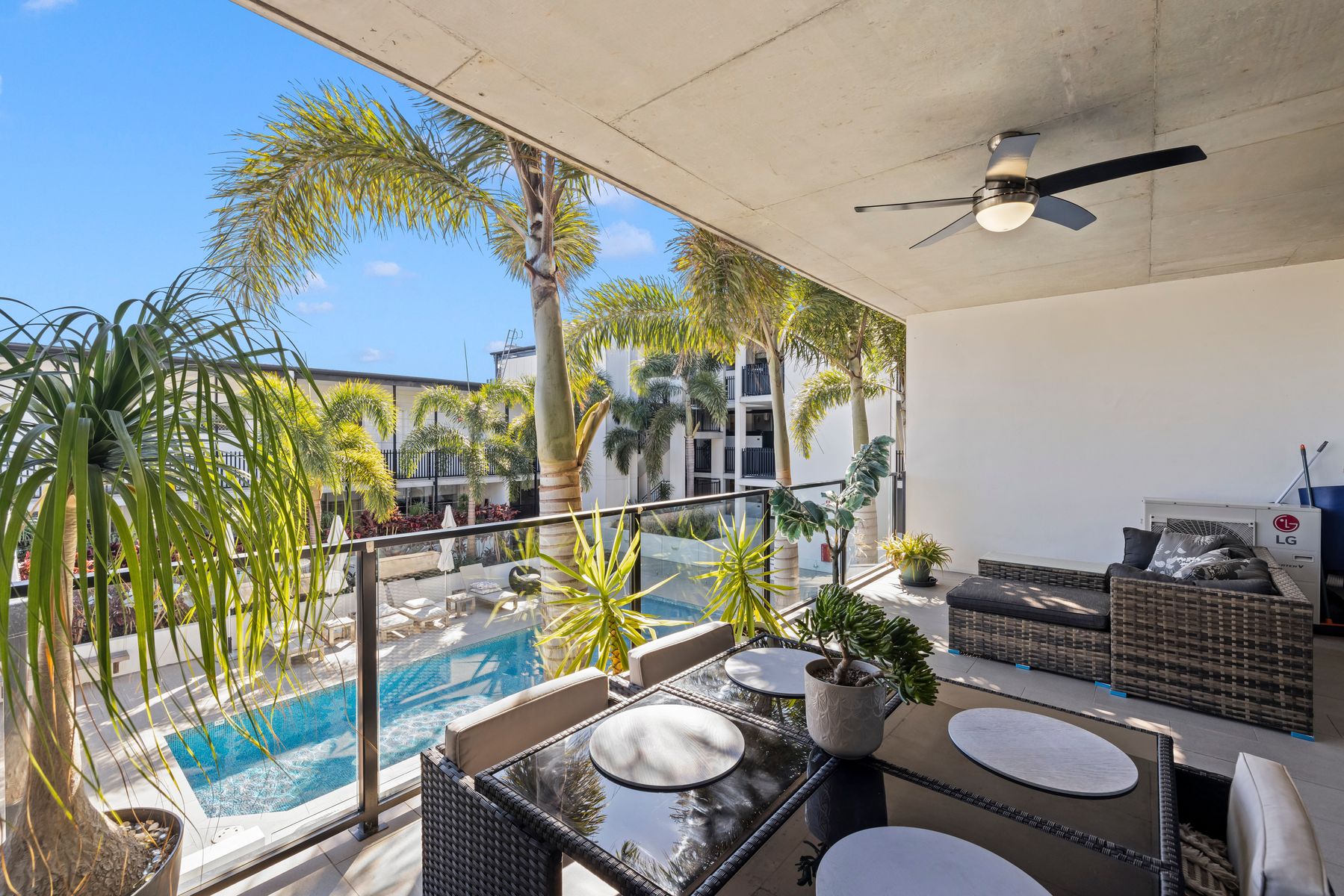 302/32 Glenora Street, Wynnum QLD 4178, Wynnum - Thumbnail 2