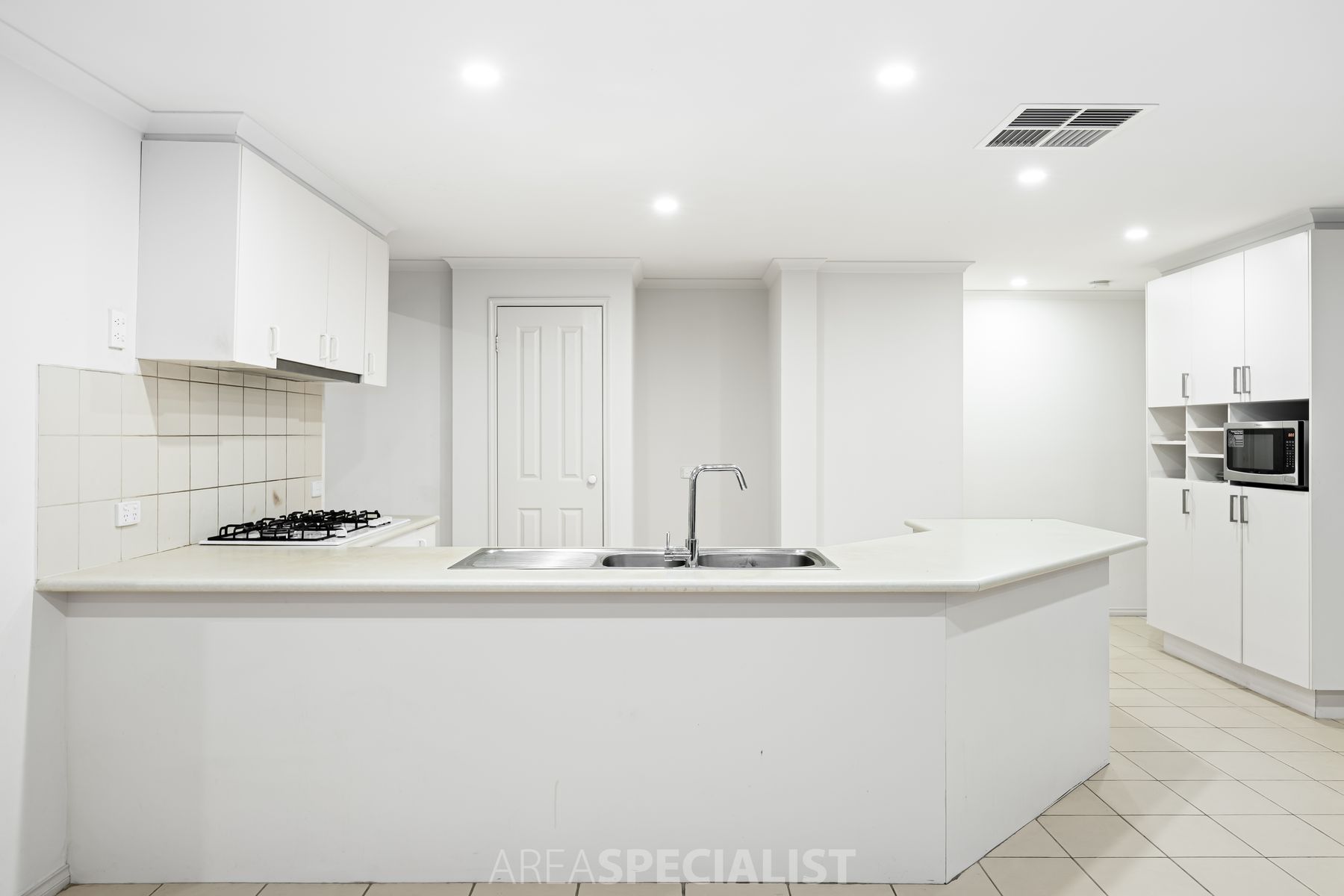 46 Littlecroft Avenue, Narre Warren South, VIC 3805, Narre Warren South - Thumbnail 5