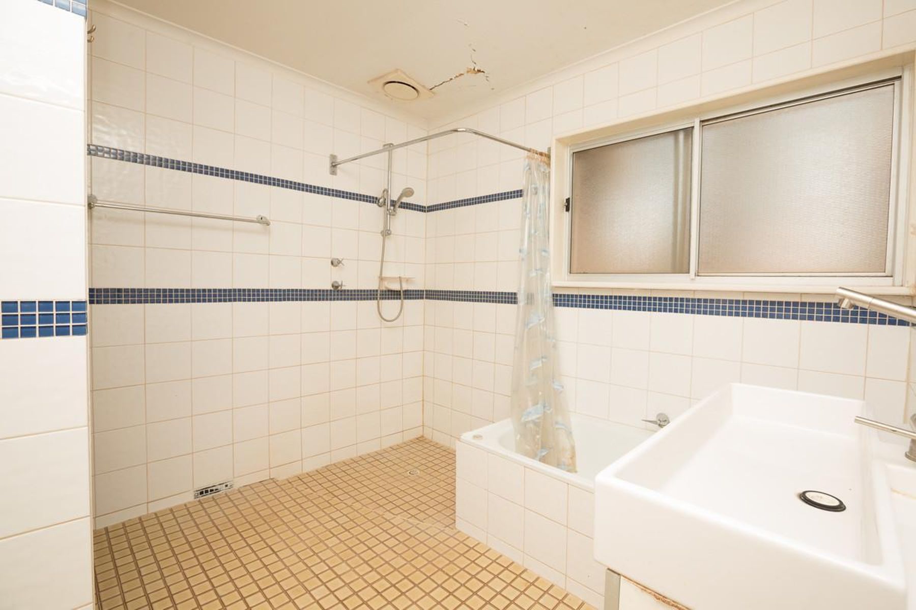 3 Mauger Place, South Hedland WA 6722, South Hedland - Thumbnail 3