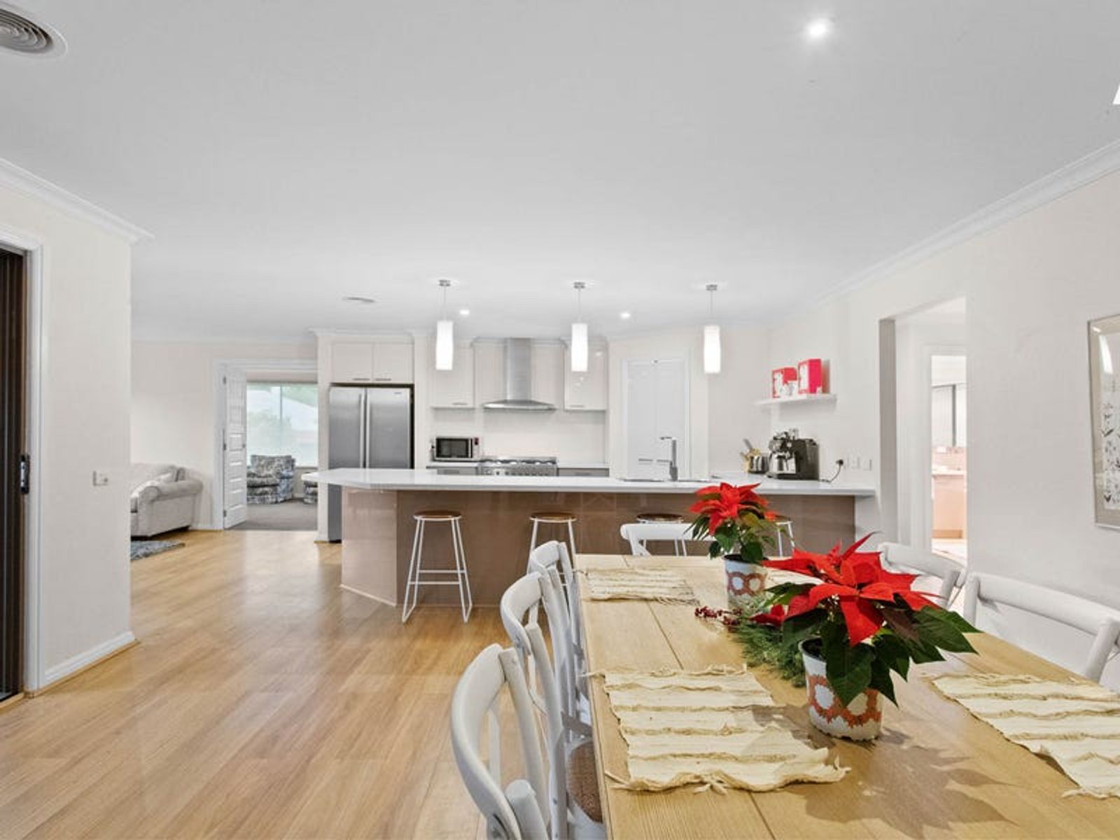8 Peter Chance Crescent, Langwarrin, VIC 3910, Langwarrin - Thumbnail 5