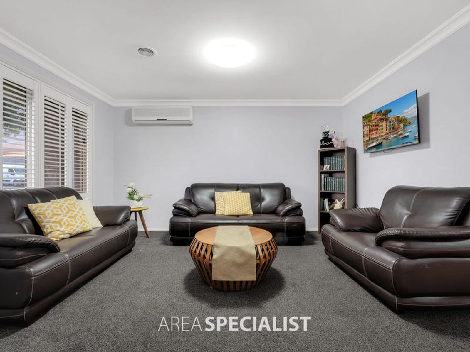 11 Essex Court, Cranbourne East, VIC 3977, Cranbourne East - Thumbnail 3