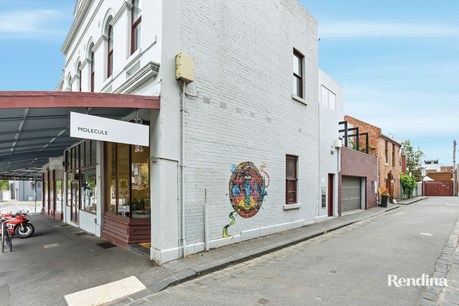 1/2 Queensberry Place, North Melbourne - Thumbnail 2