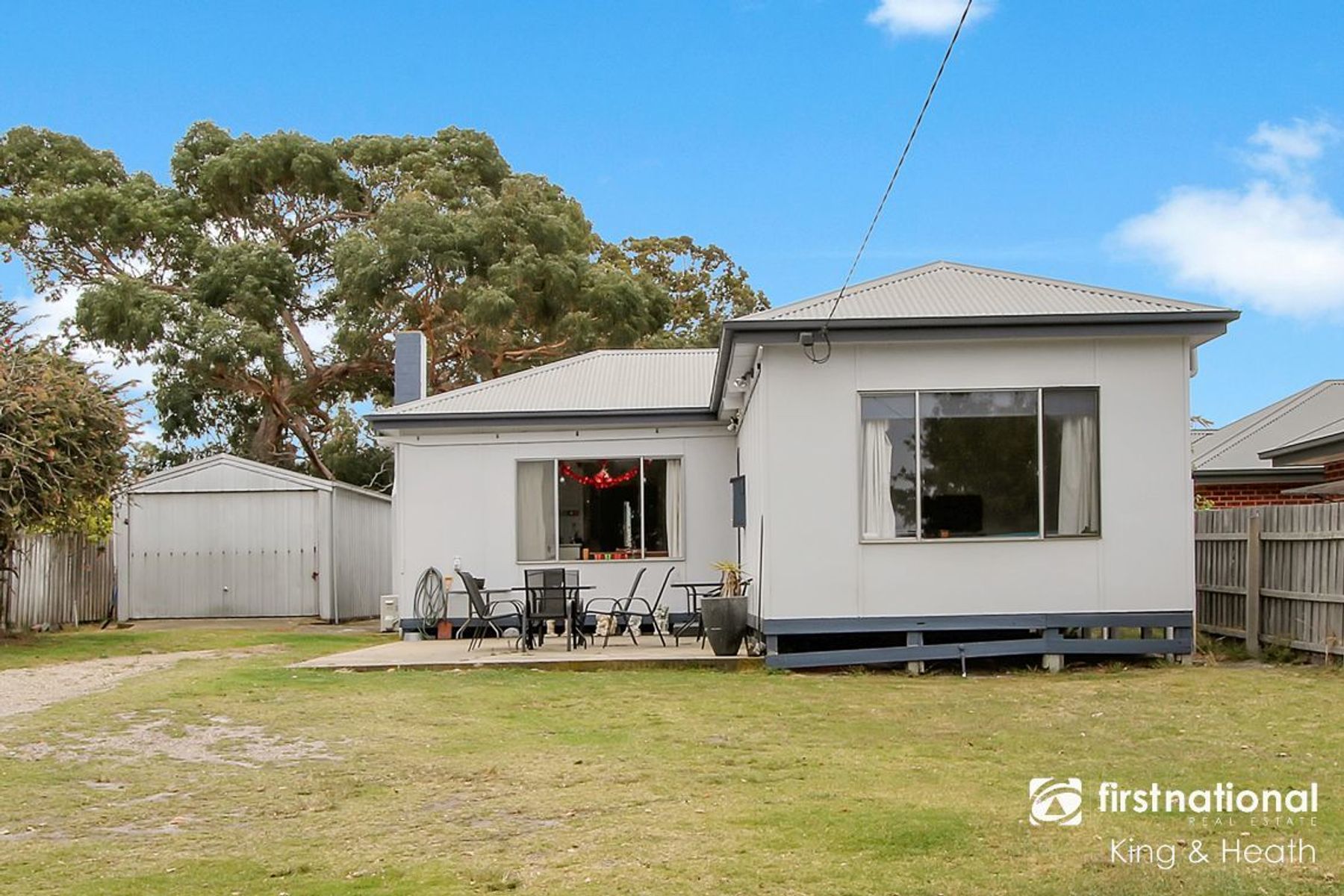 21 Jefferson Avenue, Lakes Entrance - Image 1