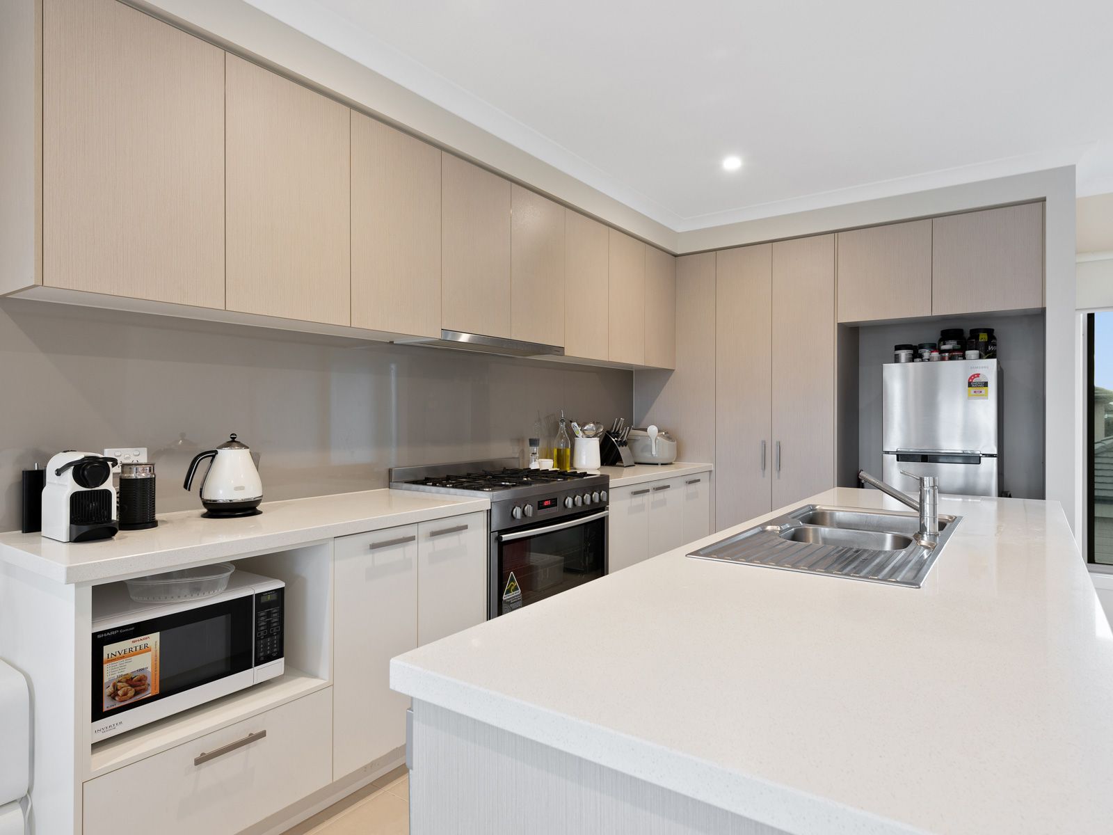 8 Barncroft Crescent, Keysborough, VIC 3173, Keysborough - Thumbnail 5