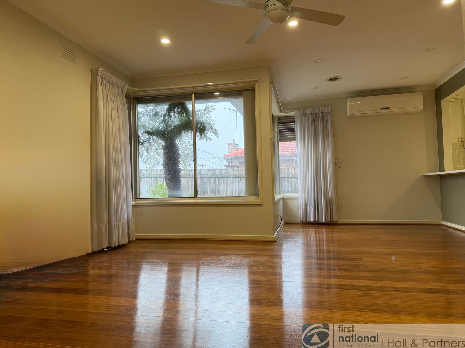 204 Chandler Road, Keysborough VIC 3173, Noble Park - Thumbnail 2
