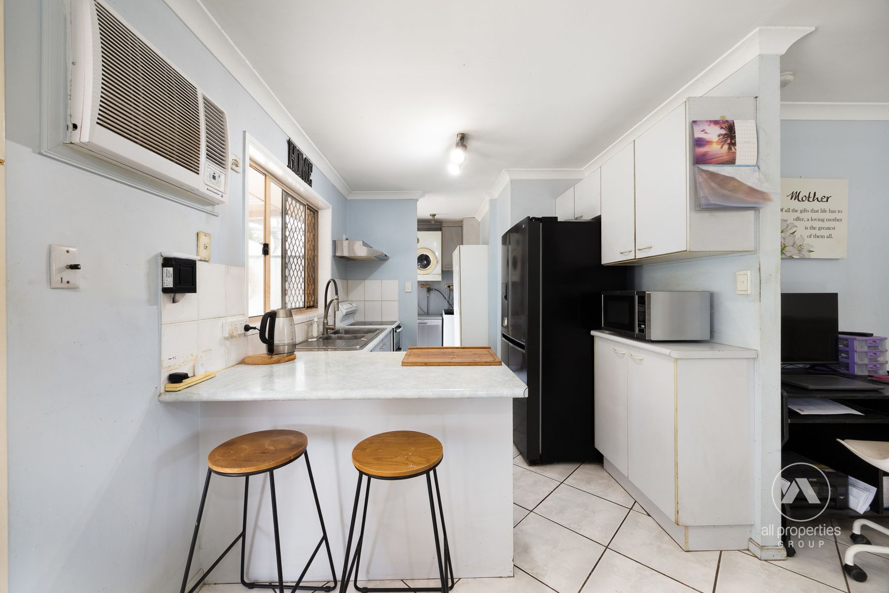 8 Calder Court, Crestmead QLD 4132, Crestmead - Thumbnail 3
