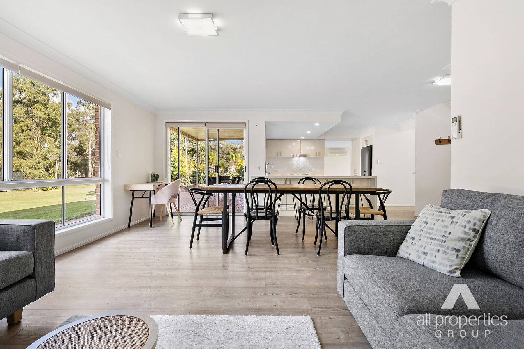 88, Park Ridge South - Thumbnail 4