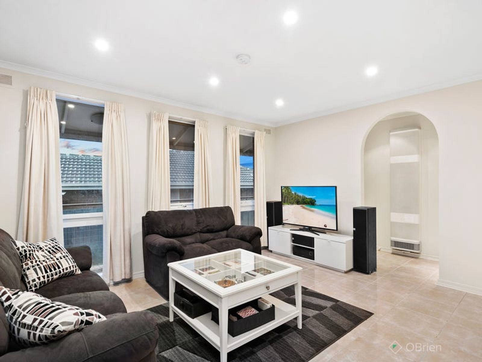 4 Cavendish Court, Endeavour Hills, VIC 3802, Endeavour Hills - Thumbnail 3