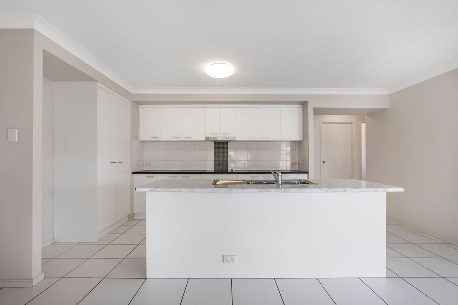 241 Herses Road, Eagleby QLD 4207, Eagleby - Thumbnail 8