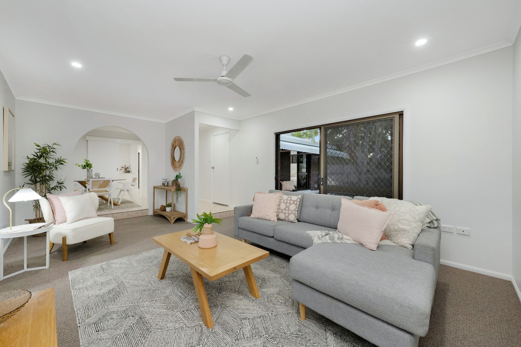 7 Winston Crescent, Kirwan, QLD 4817, Kirwan - Thumbnail 2