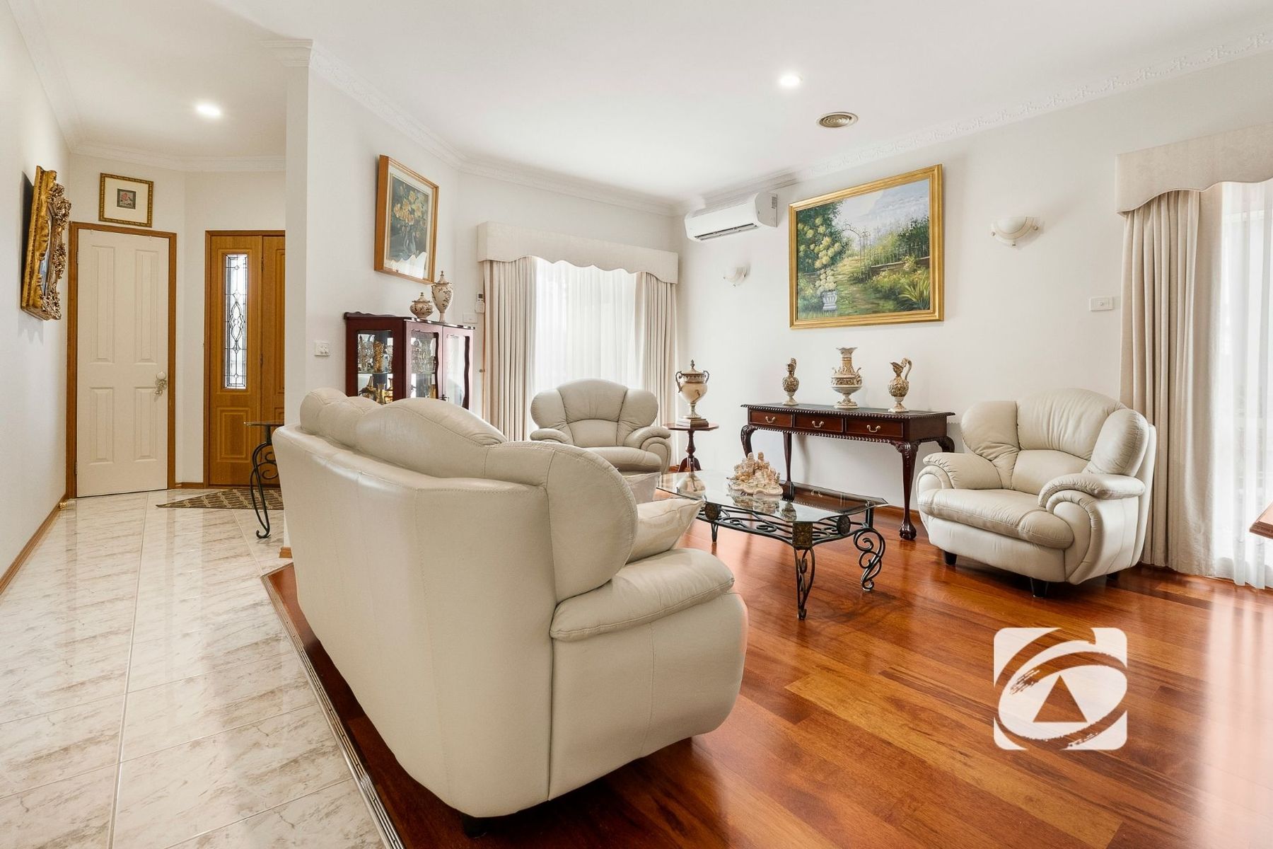 8 Oakleaf Place, Narre Warren South VIC 3805, Narre Warren South - Thumbnail 4