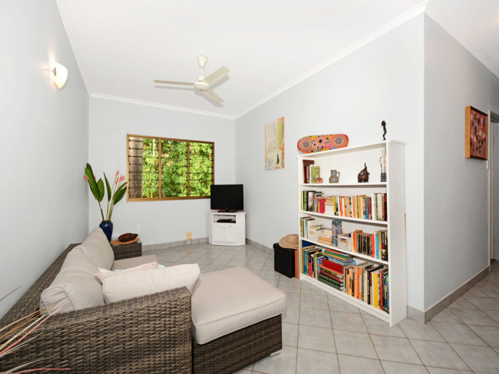 28 Martin Crescent, Coconut Grove NT 0810, Coconut Grove - Thumbnail 5