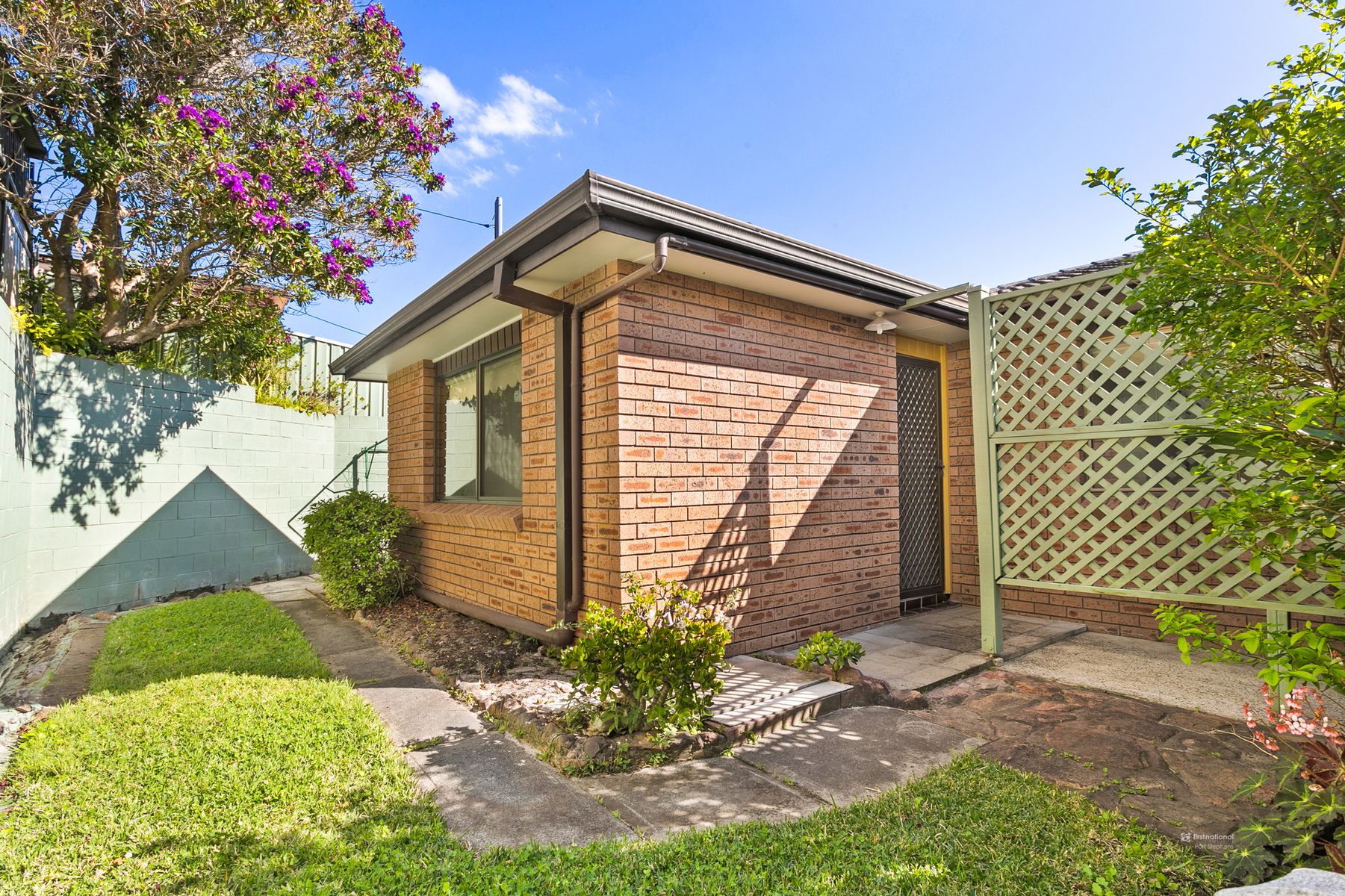 2/19 Armidale Avenue, Nelson Bay NSW 2315, Nelson Bay - Thumbnail 2