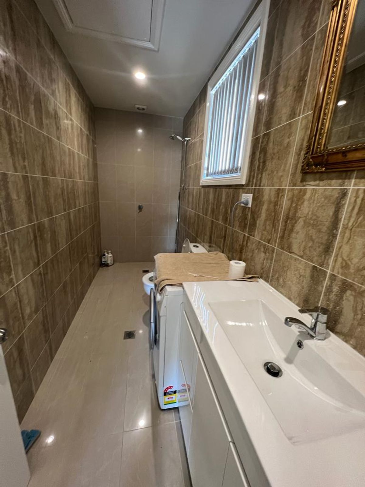 24B Roland Avenue, Liverpool NSW 2170, Liverpool - Thumbnail 2