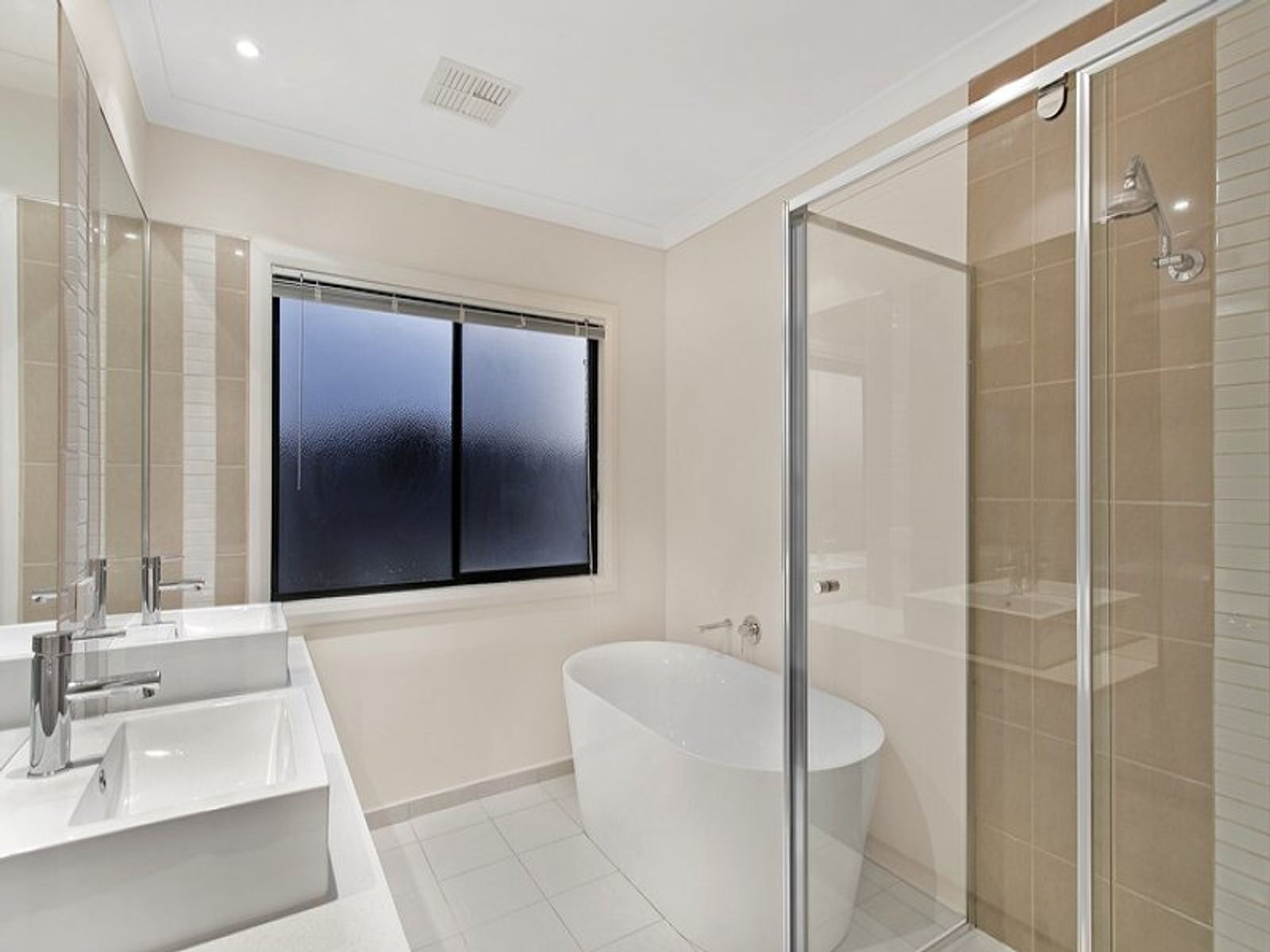 16 Coorong Circle, Waterways, VIC 3195, Waterways - Thumbnail 6
