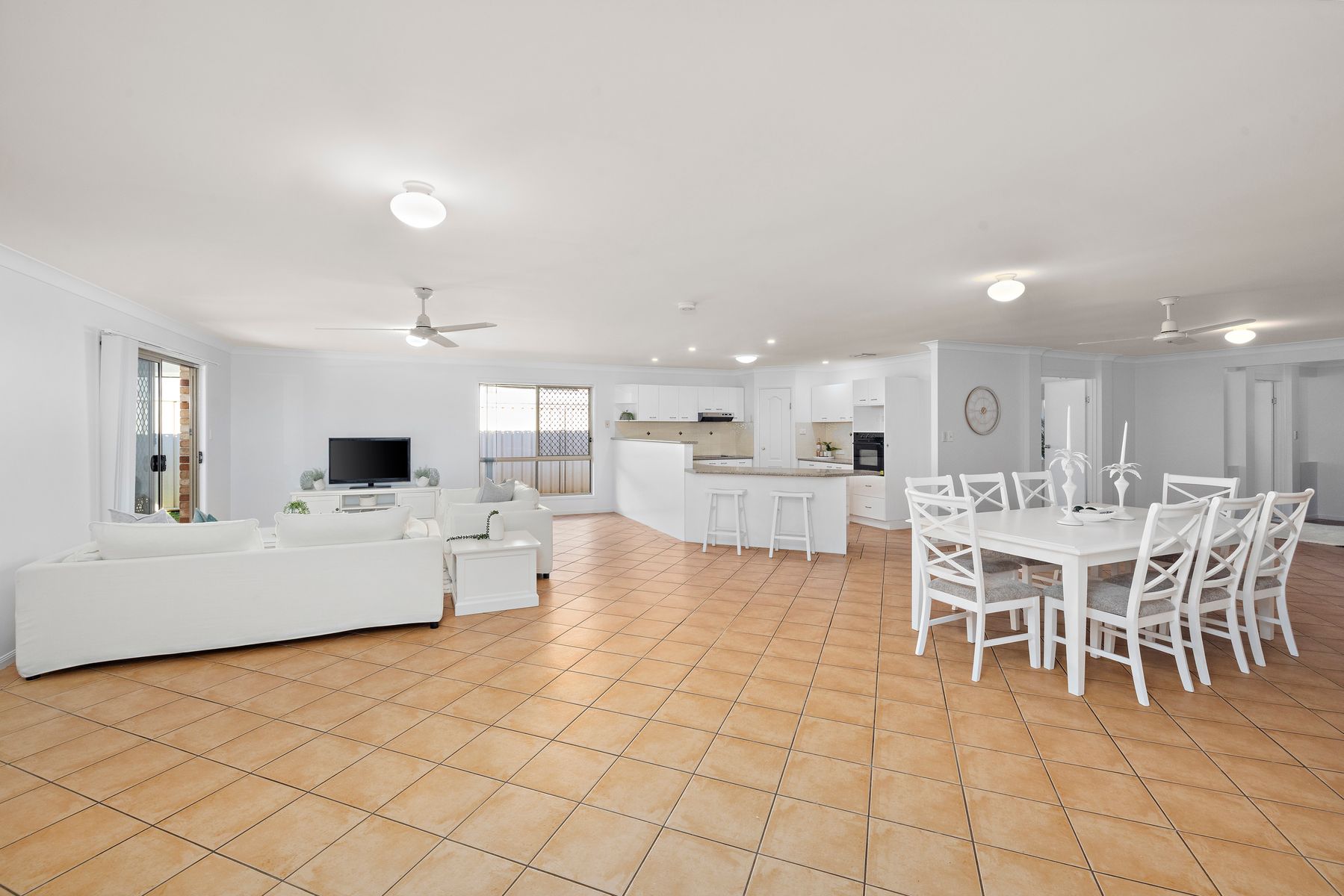 69 Seaholly Crescent, Victoria Point QLD 4165, Victoria Point - Thumbnail 8