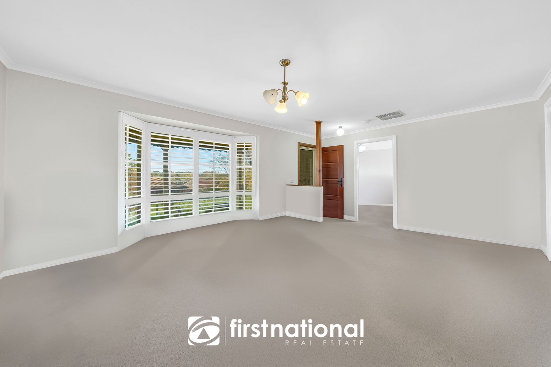 2 Euroa Avenue, Berwick VIC 3806, Berwick - Thumbnail 2