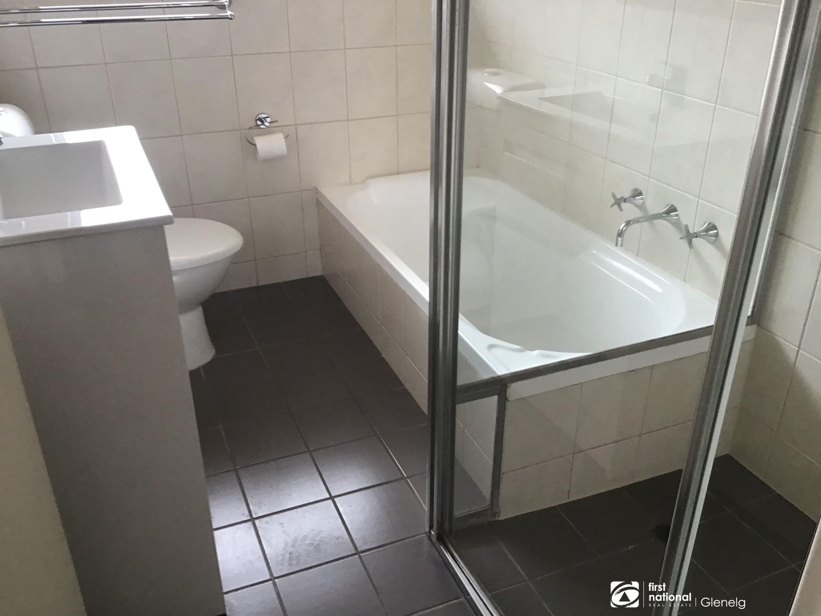 2/16 Canterbury Avenue, Trinity Gardens SA 5068, Trinity Gardens - Thumbnail 7