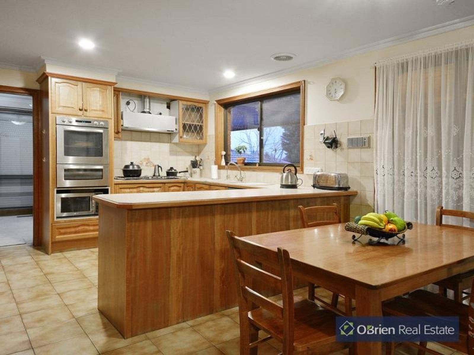 28 Granton Avenue, Endeavour Hills, VIC 3802, Endeavour Hills - Thumbnail 2