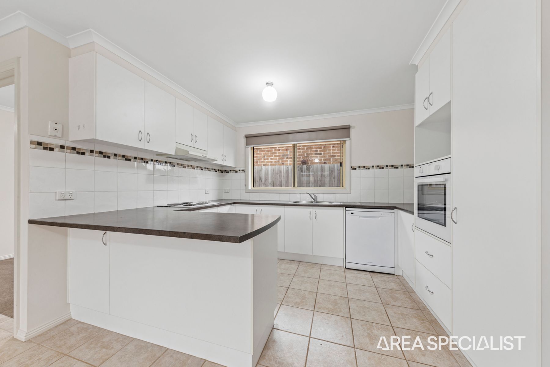 54 Bailey Boulevard, Koo Wee Rup, VIC 3981, Koo Wee Rup - Thumbnail 5