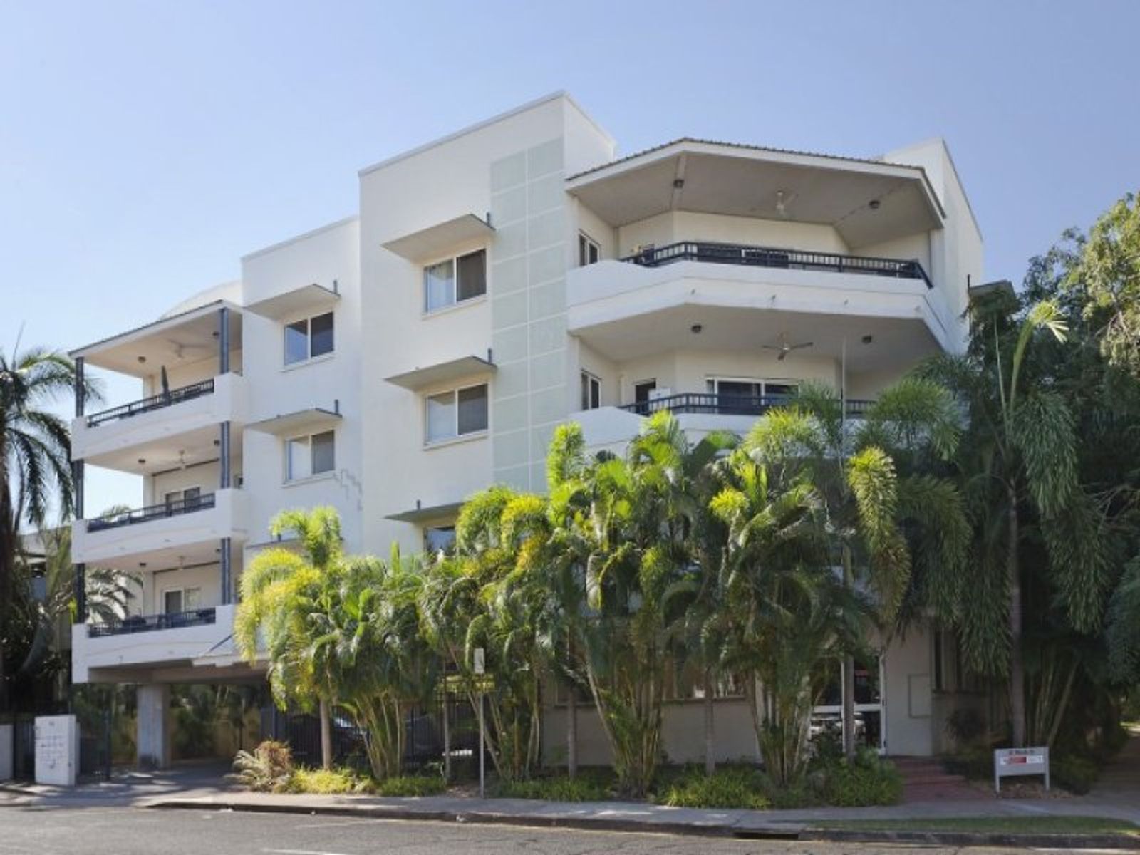 3/82 Woods Street, Darwin City NT 0800, Darwin City - Thumbnail 6