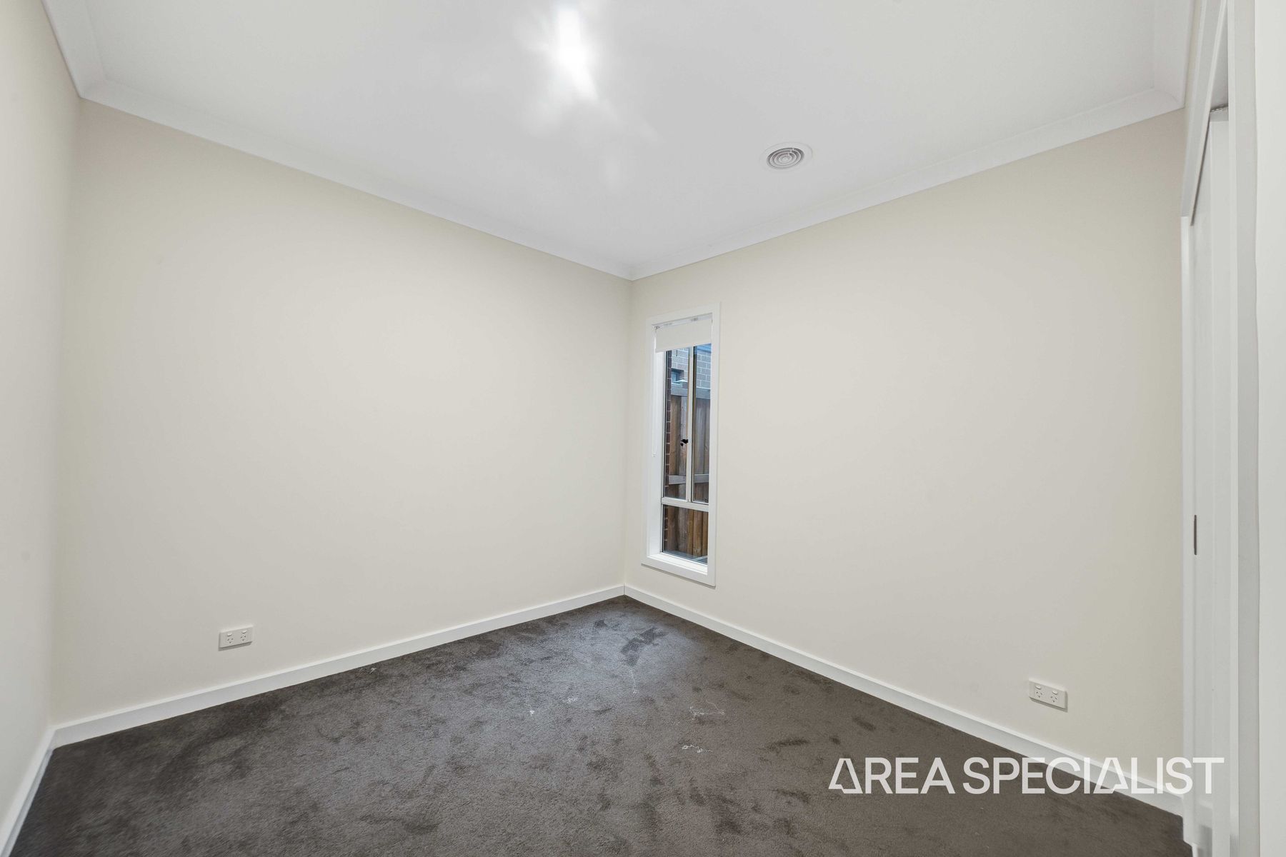 10 Samuel Road, Weir Views, Weir Views - Thumbnail 4