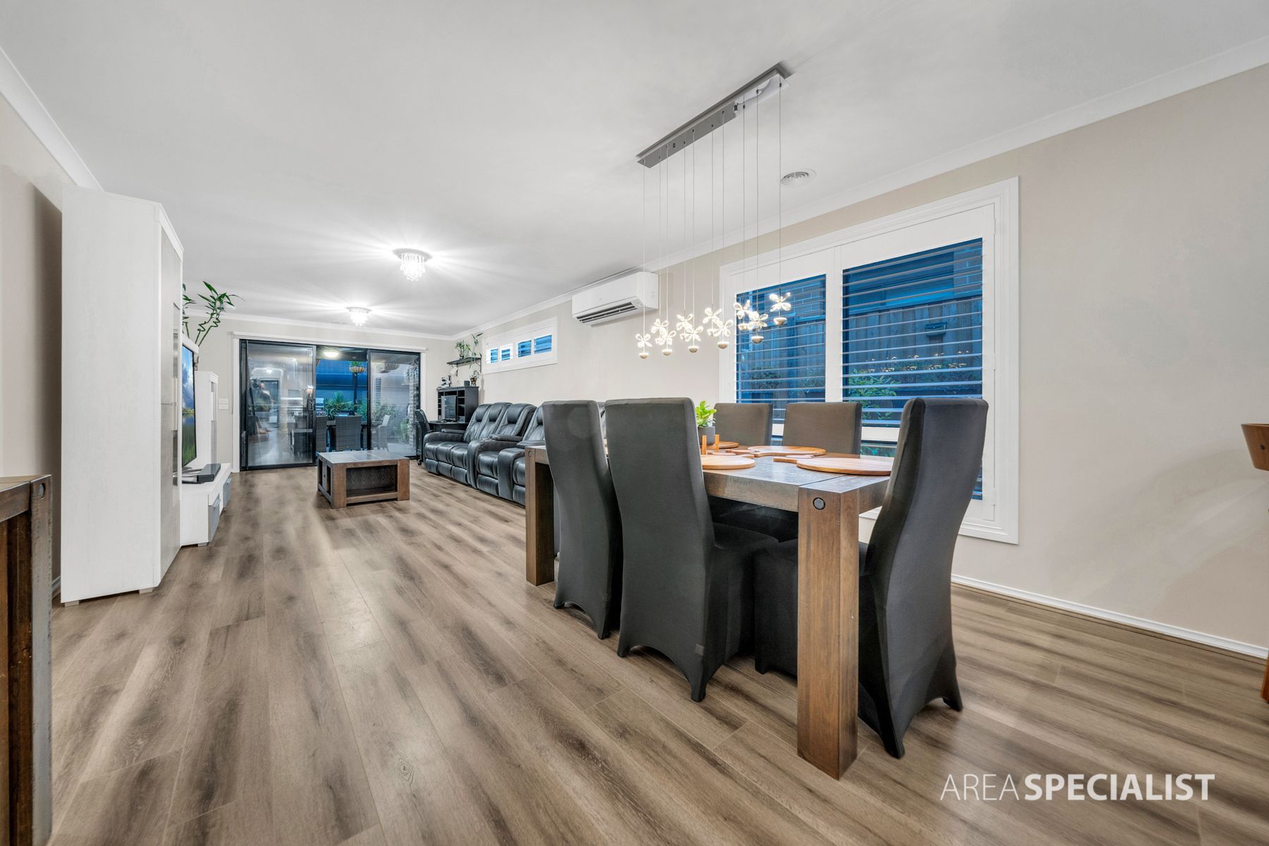 8 Catfish Street, Clyde North, VIC 3978, Clyde North - Thumbnail 8