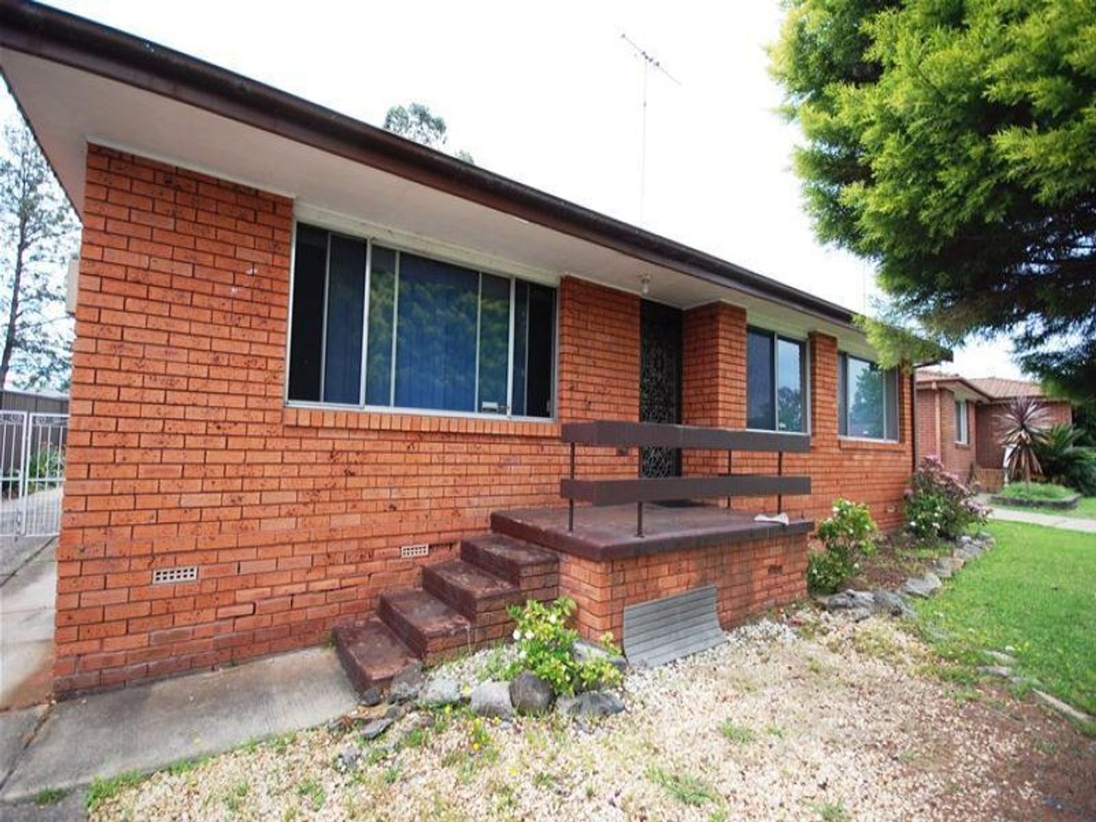 5 Corbin Avenue, South Penrith - Thumbnail 3