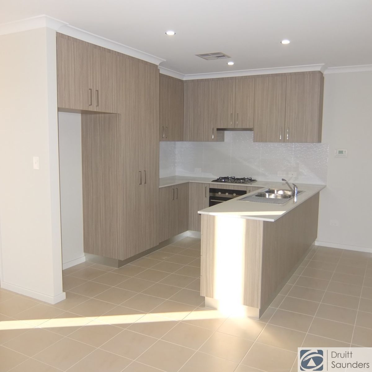 5/1 Lilacdale Road, Innaloo WA 6018, Innaloo - Thumbnail 4
