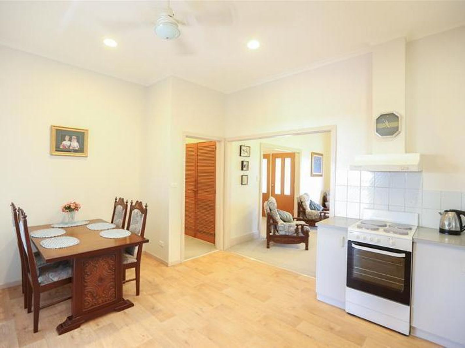 285 Cureton Avenue, Nichols Point - Thumbnail 7