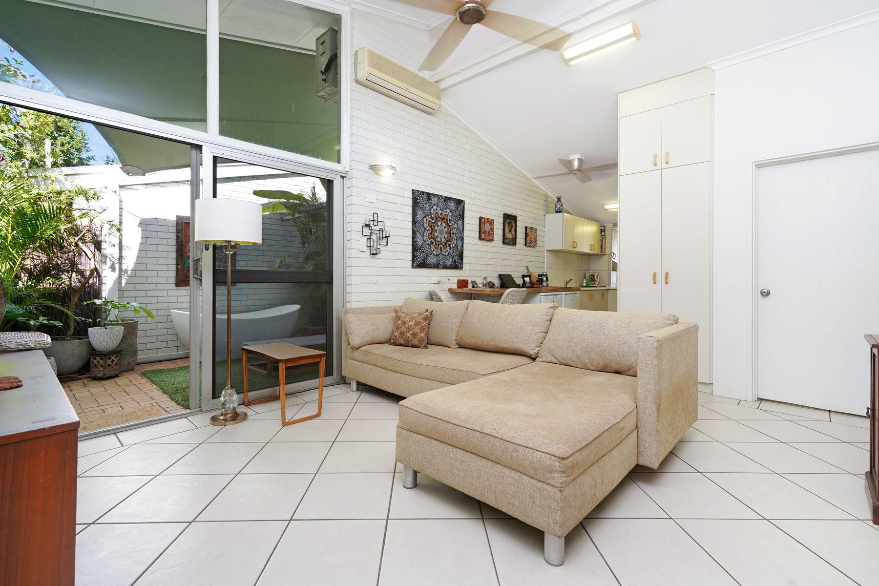 2/3 Martin Crescent, Coconut Grove NT 0810, Coconut Grove - Thumbnail 5