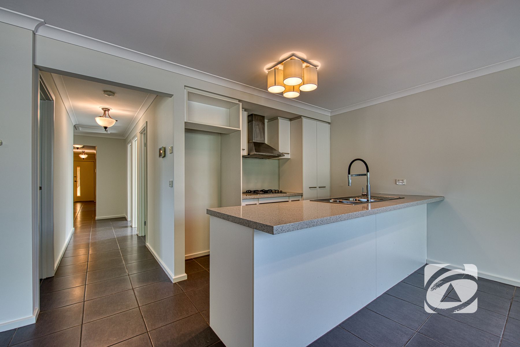 2 Hestia Avenue, Cranbourne West, VIC 3977, Cranbourne West - Thumbnail 3