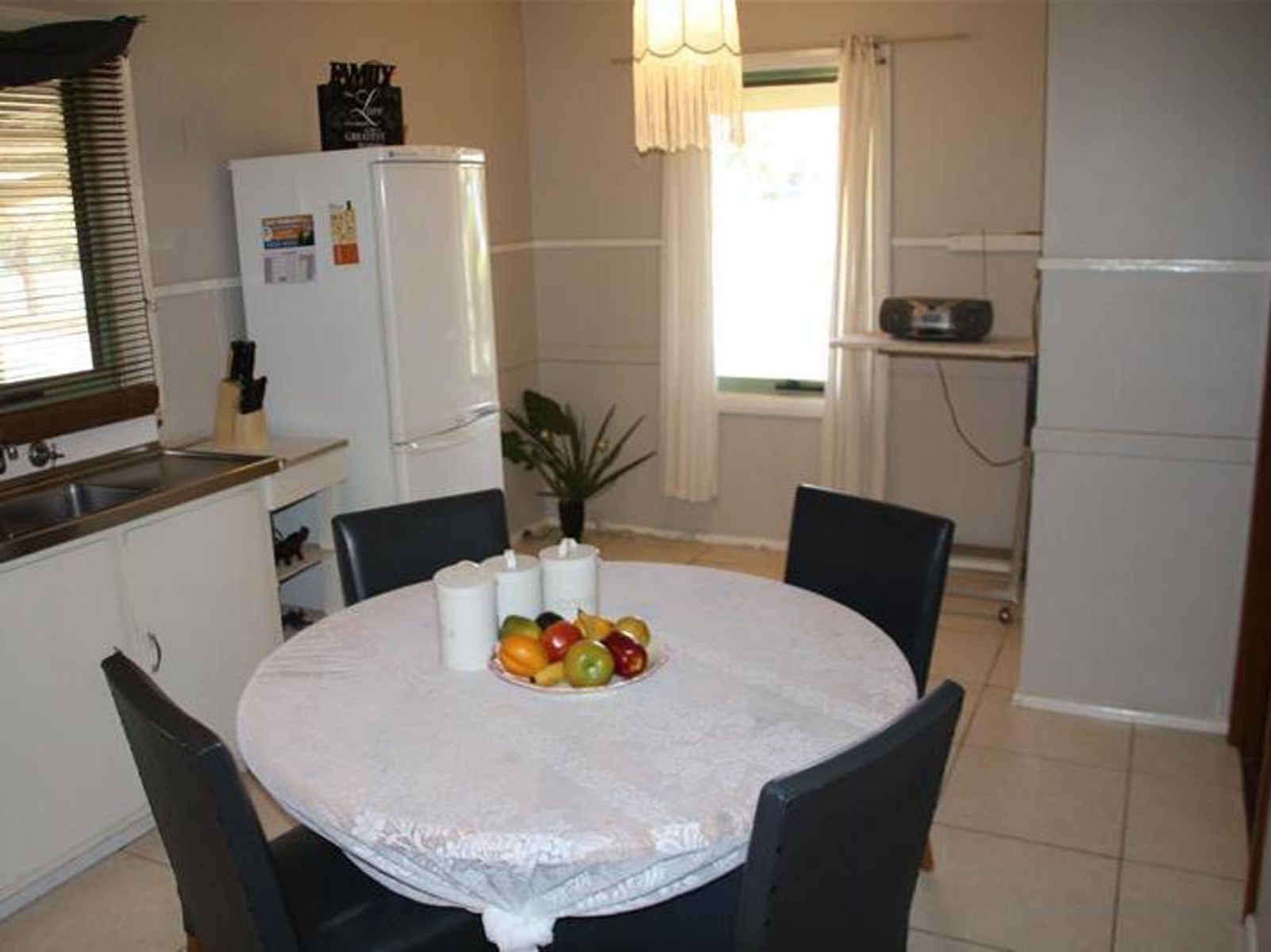11 Westcliffs Crescent, Red Cliffs - Thumbnail 4