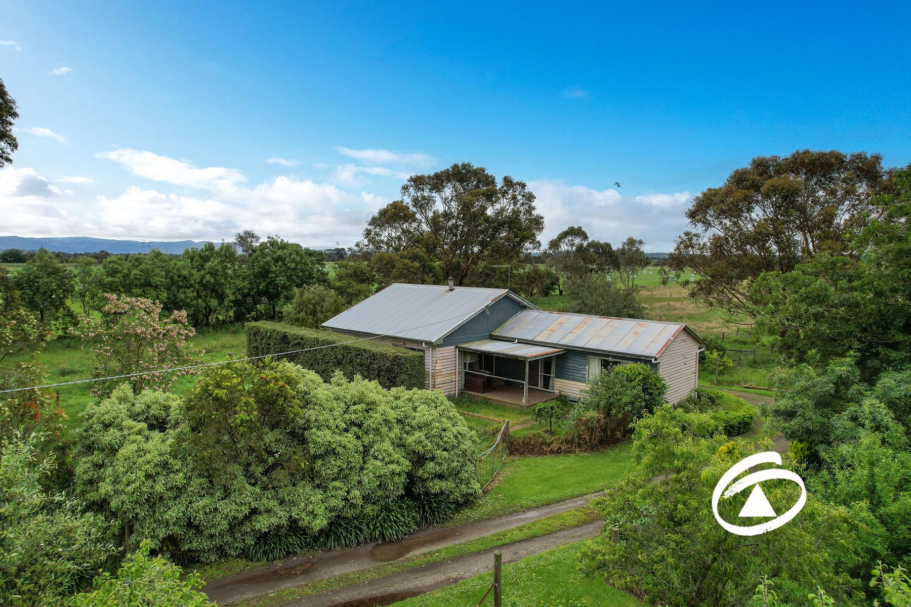 585 Bunyip-Modella Road, Iona VIC 3815, Iona - Image 1