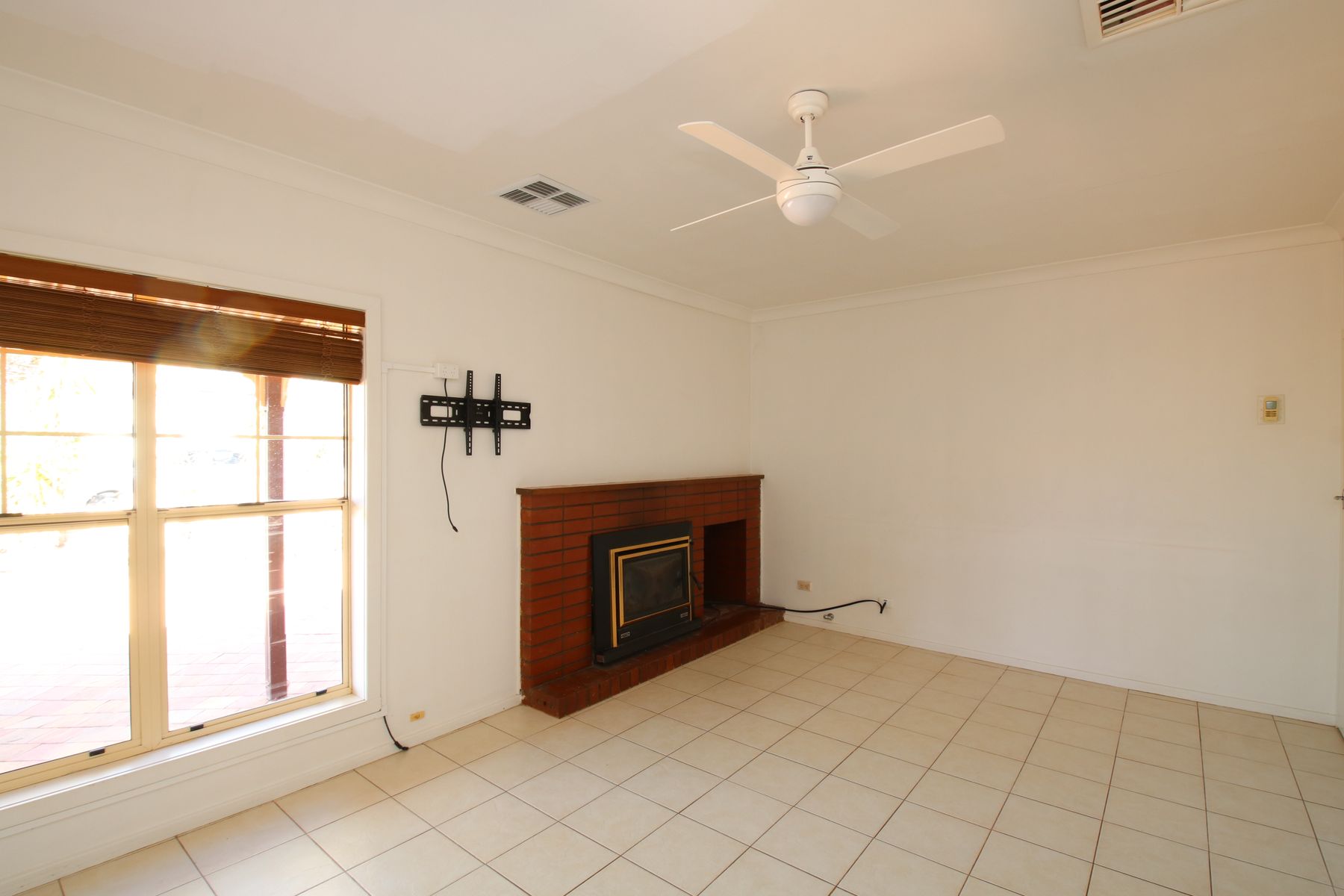 2 Campbell Street, Broken Hill NSW 2880, Broken Hill - Thumbnail 5