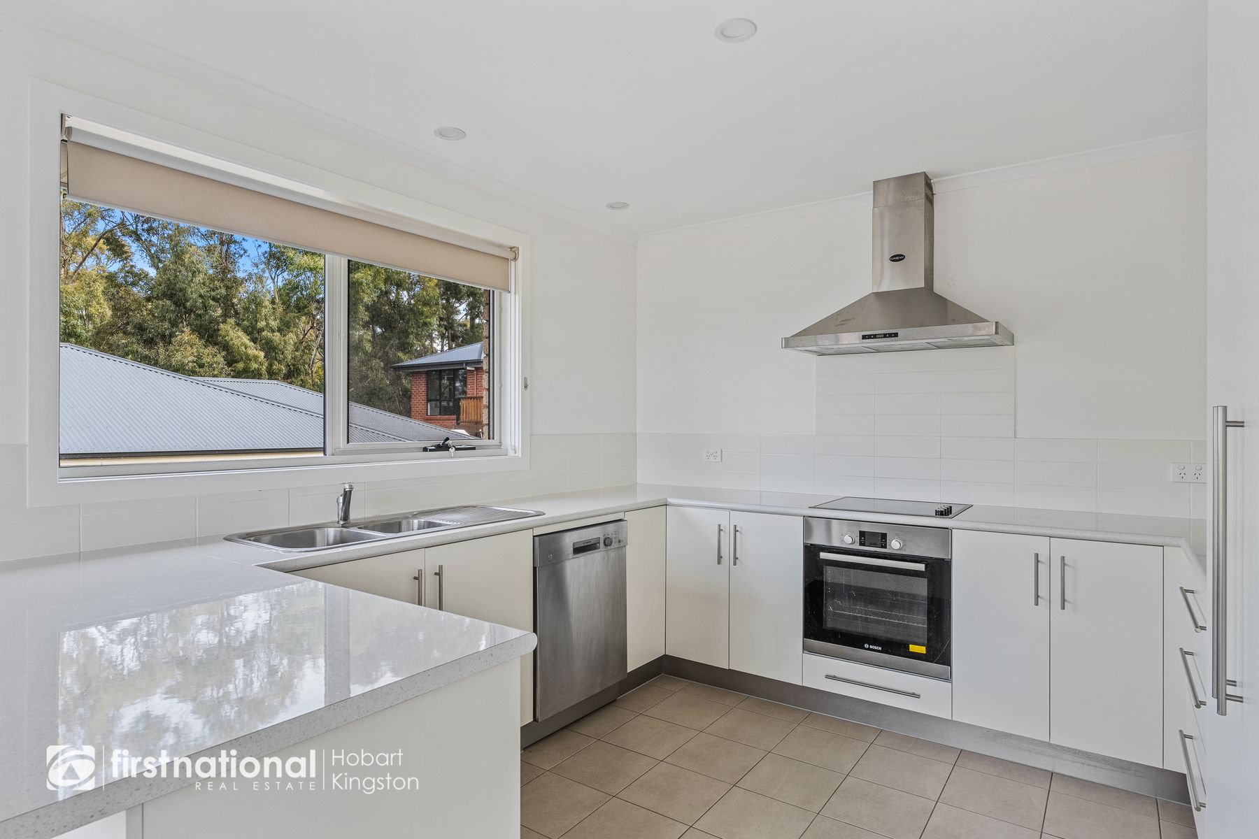 3/42 Timbertop Drive, Blackmans Bay TAS 7052, Blackmans Bay - Thumbnail 6