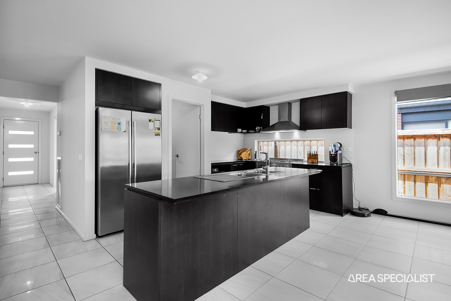 16 RENOIR AVENUE, Pakenham, VIC 3810, Pakenham - Thumbnail 5