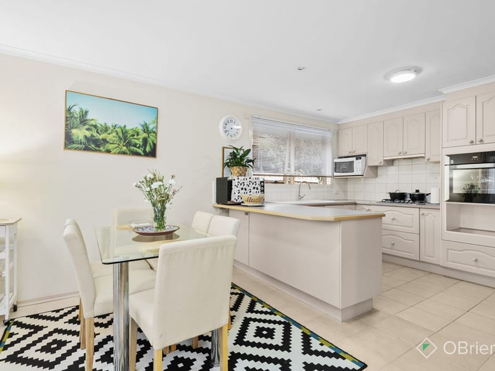 6 Throsby Court, Endeavour Hills, VIC 3802, Endeavour Hills - Thumbnail 3