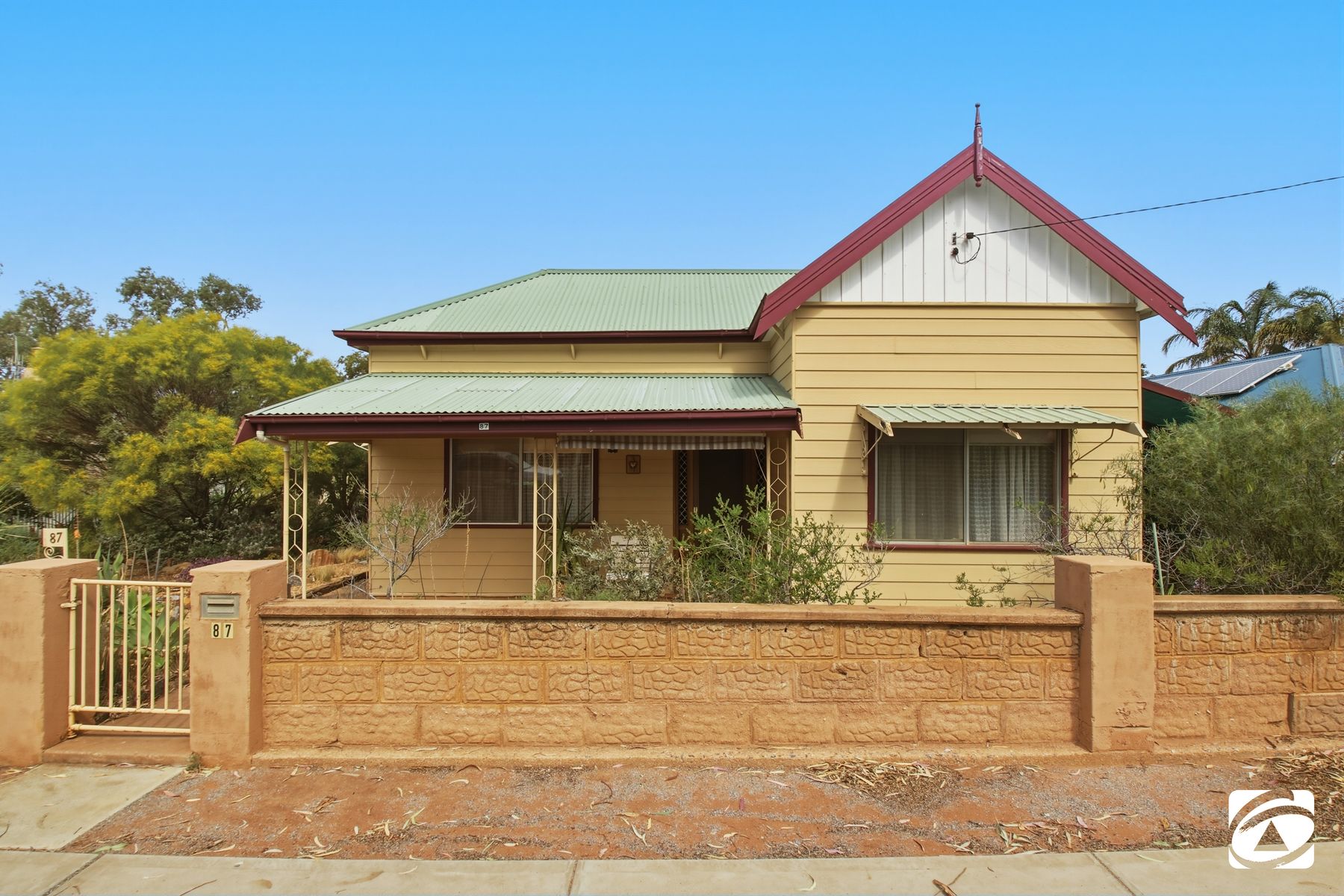 87 Hebbard Street, Broken Hill - Image 1