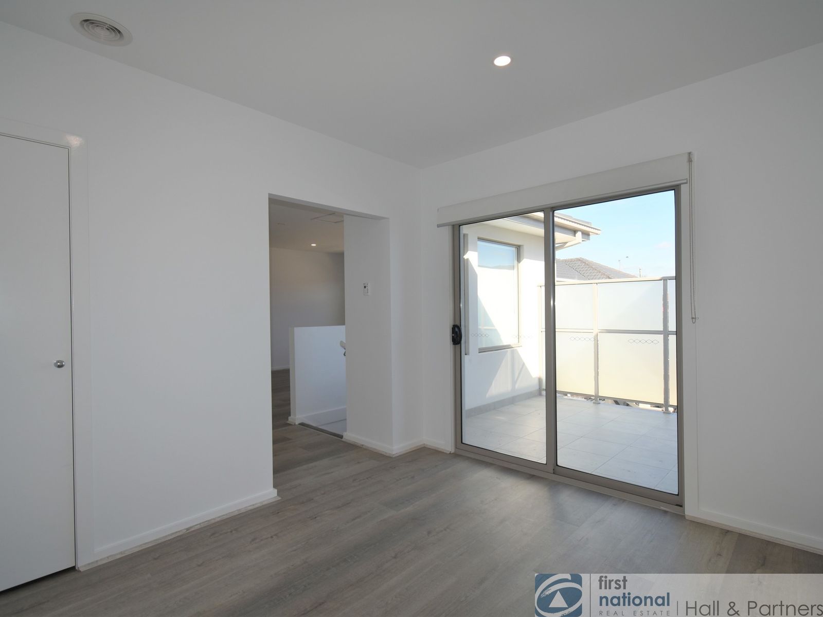 2/51 Noble Street, Noble Park VIC 3174, Noble Park - Thumbnail 5