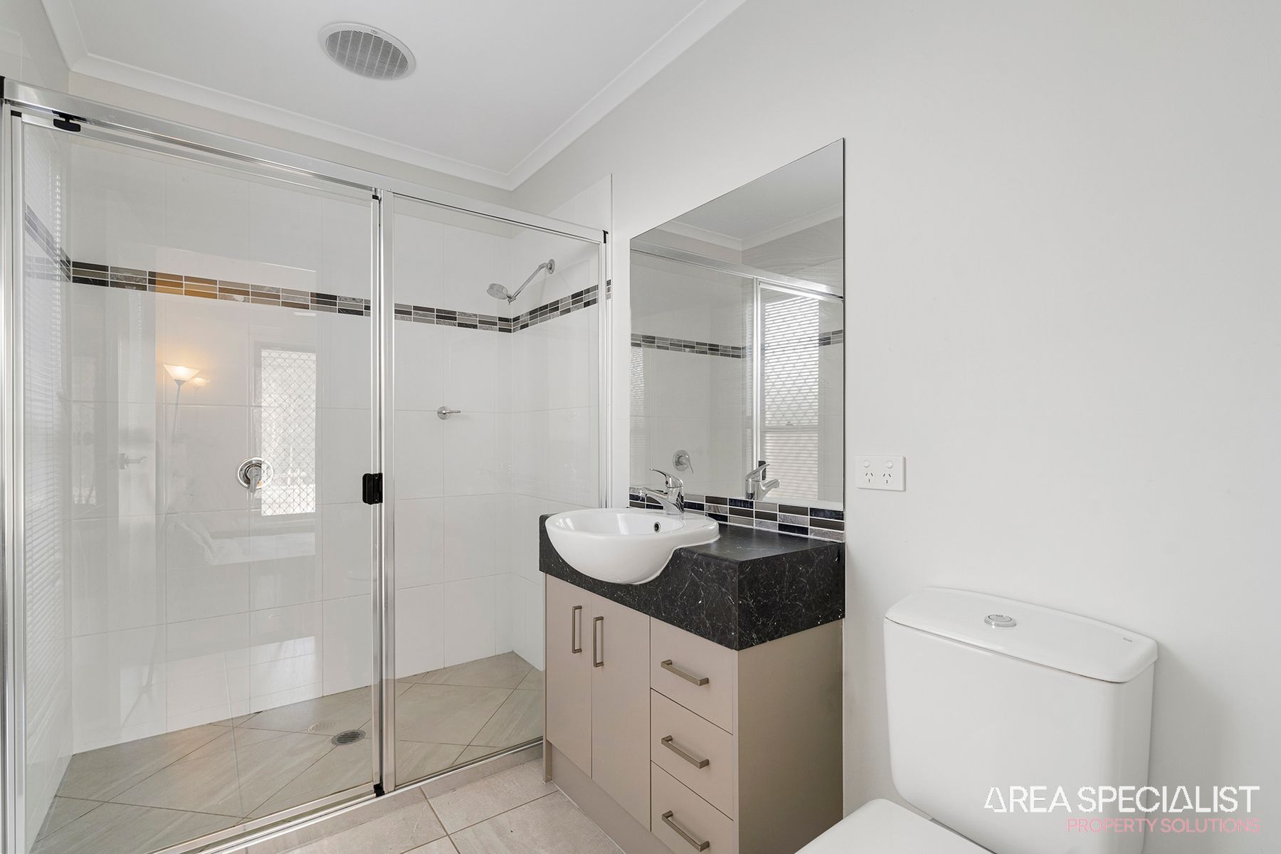 30 Lamington Drive, Redbank Plains, QLD 4301, Redbank Plains - Thumbnail 7