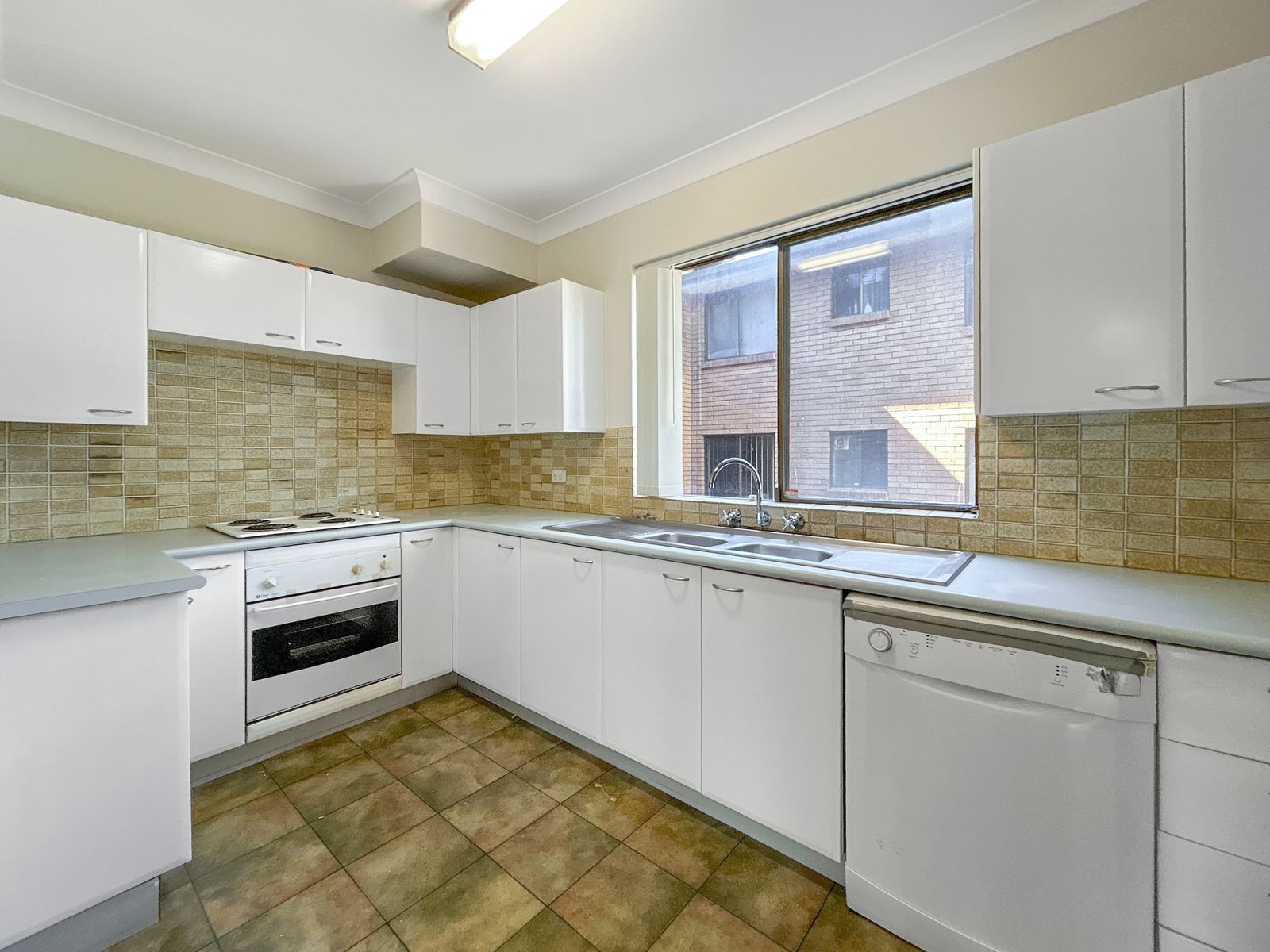 5/2-4 Tiara Place, Granville NSW 2142, Granville - Thumbnail 3