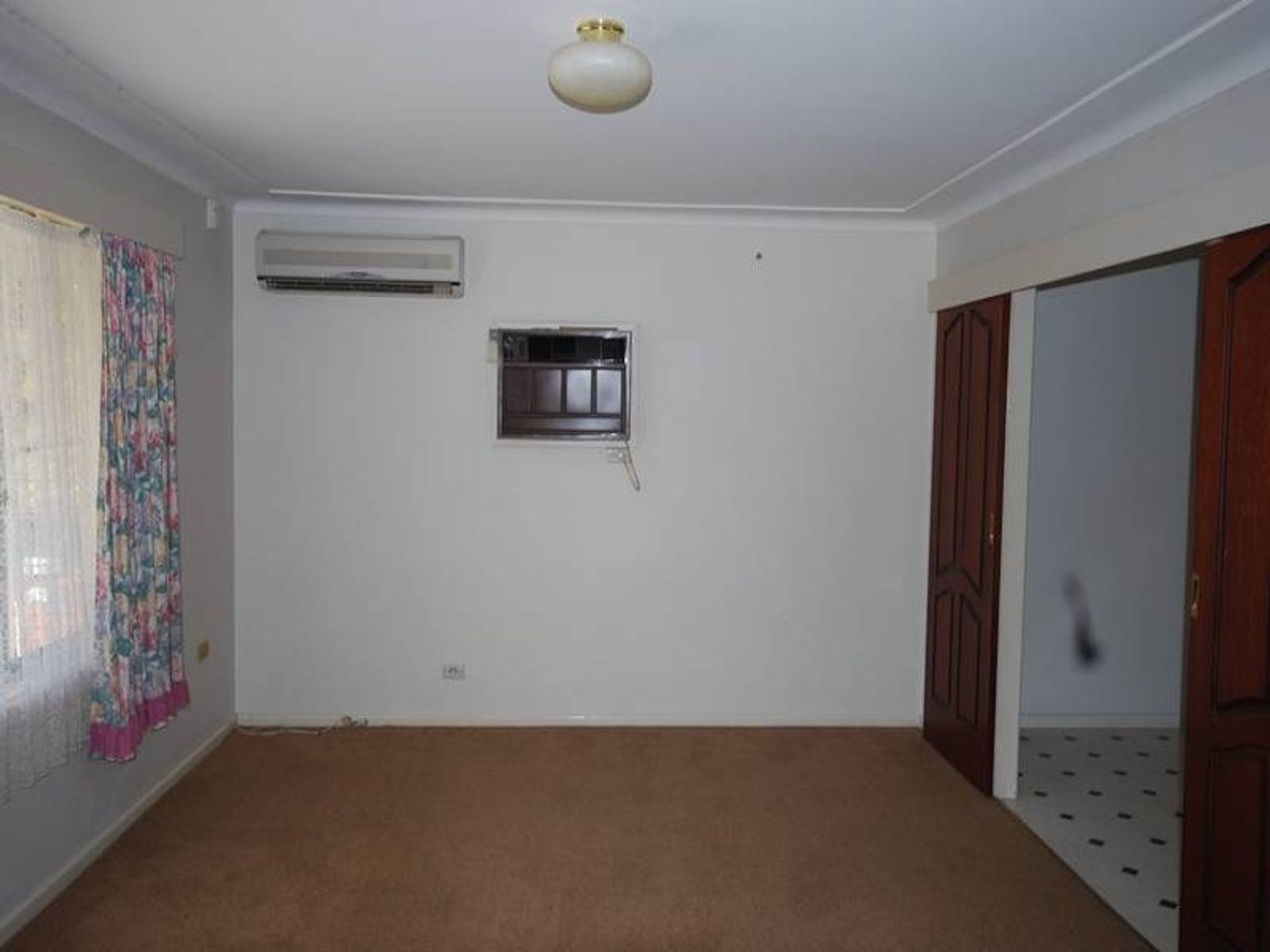 41 Bel Air Road, Penrith - Thumbnail 4