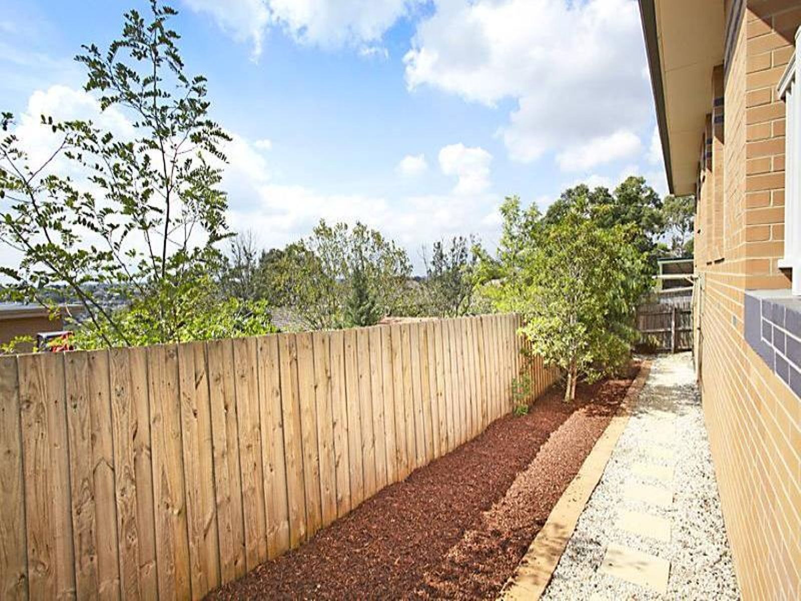 2/144 Lebanon Street, Strathmore, VIC 3041, Strathmore - Thumbnail 8