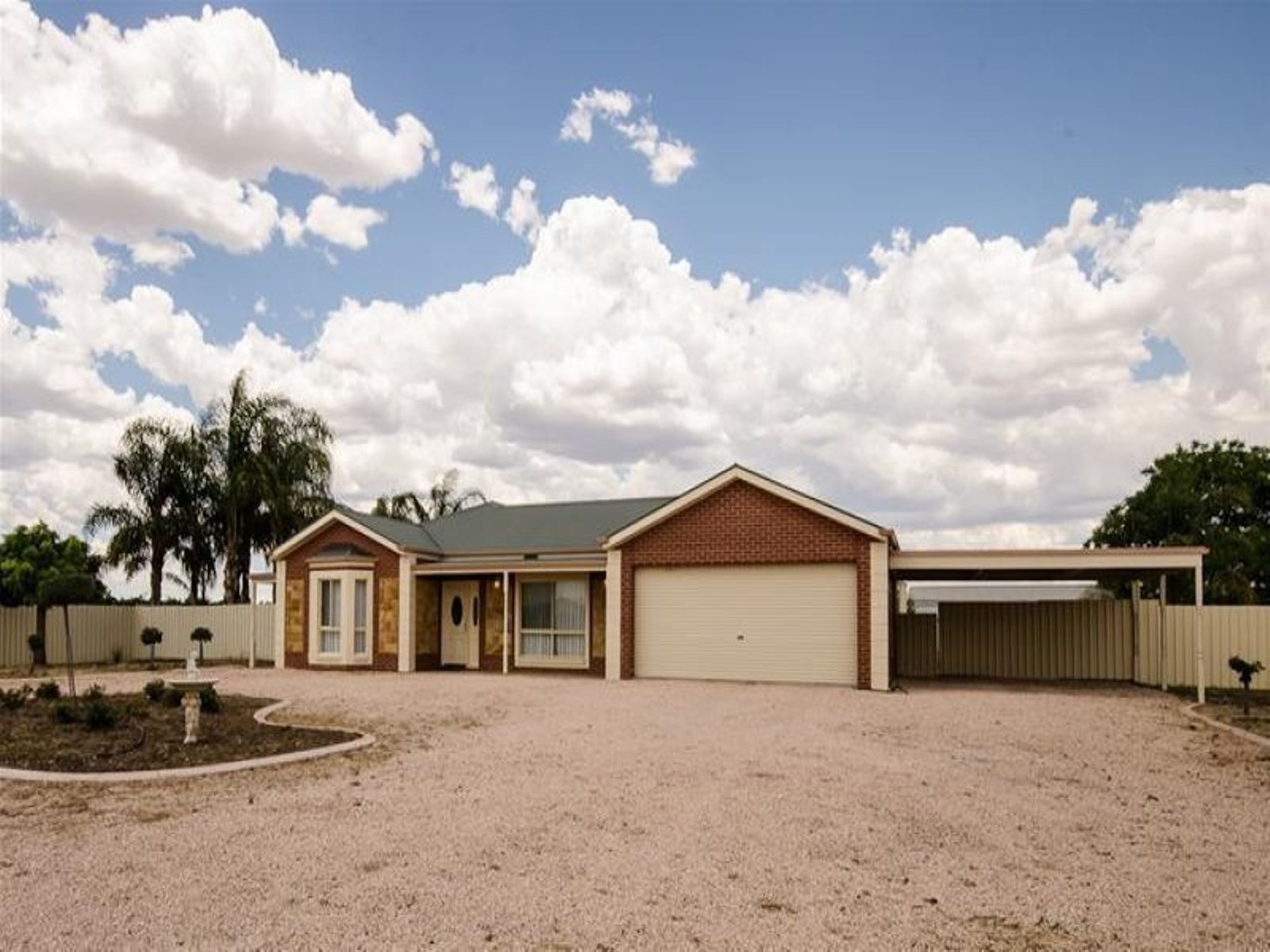 1094 Sandilong Avenue, Irymple - Image 1