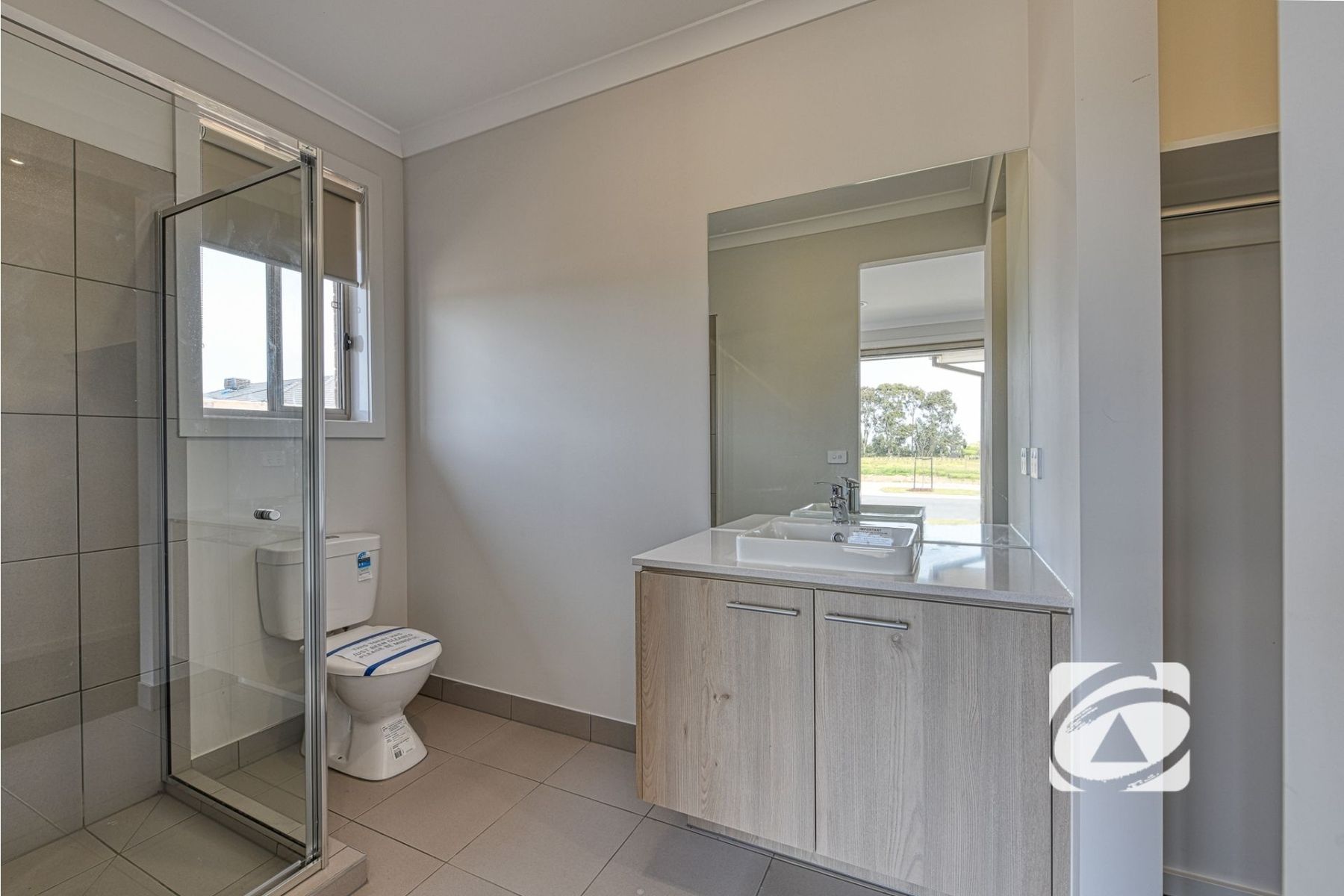 35 Carnmallum Drive, Clyde North VIC 3978, Clyde North - Thumbnail 7