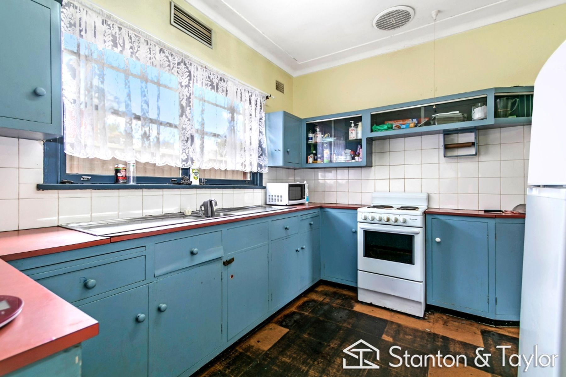 26 Sunshine Avenue, Penrith - Thumbnail 4