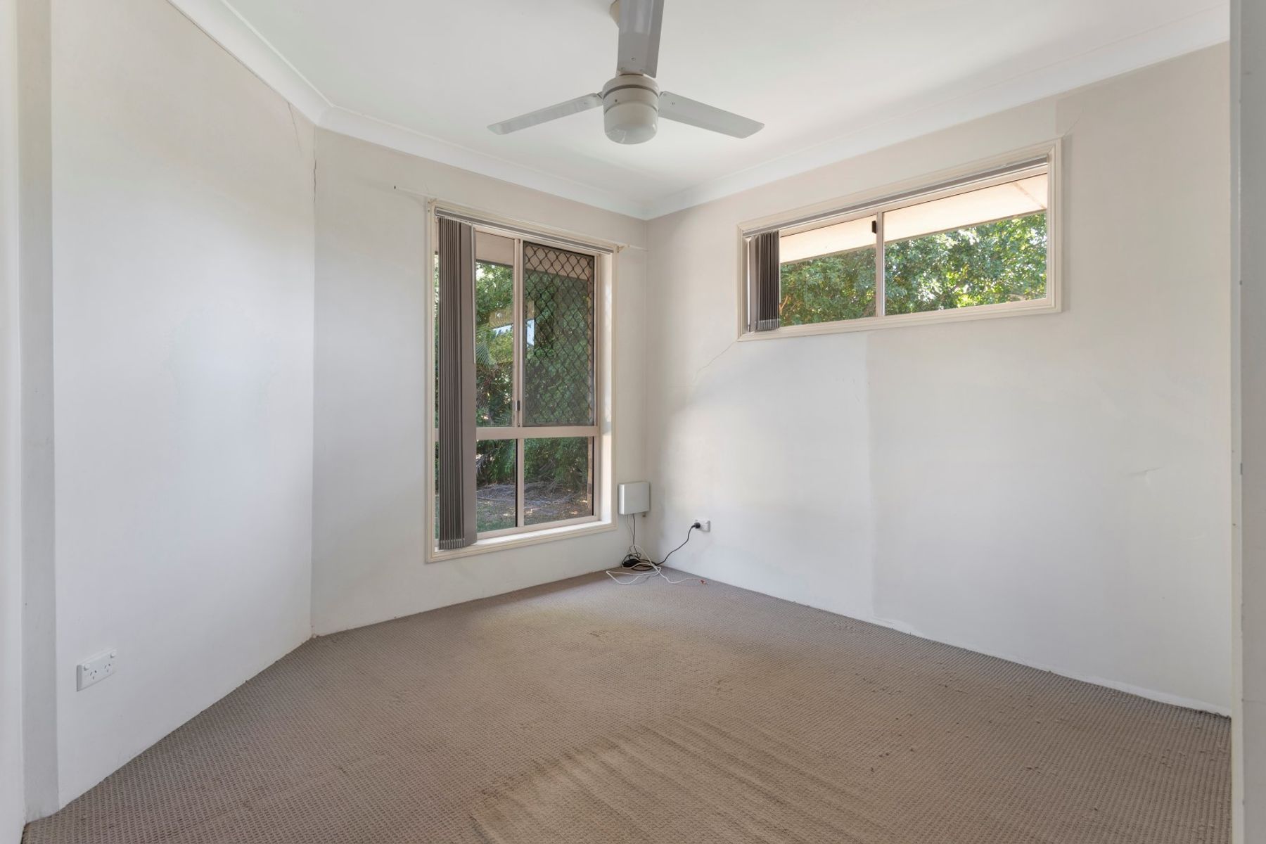18 Elms Street, Bundamba QLD 4304, Bundamba - Thumbnail 8