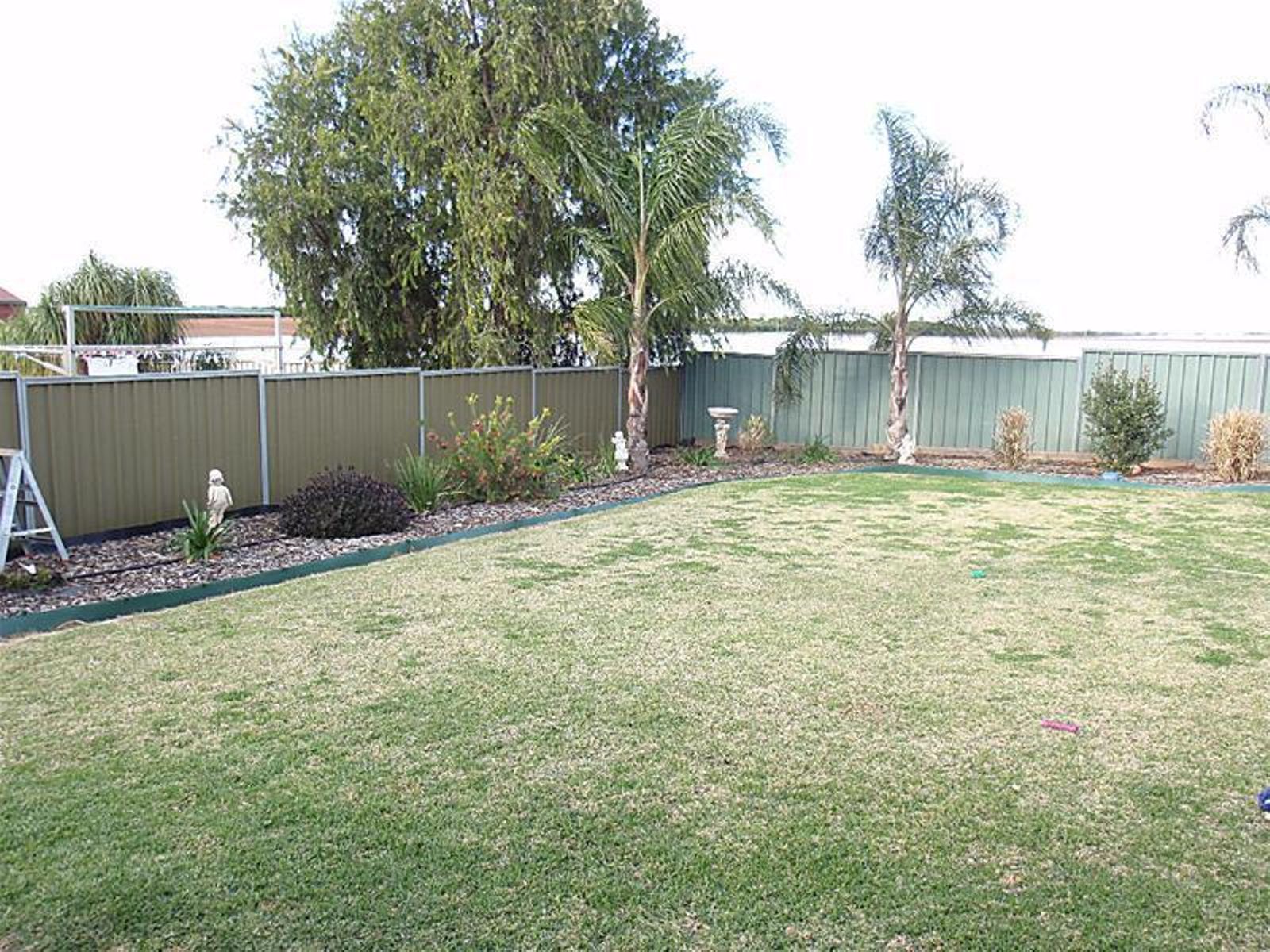 18 Crane Drive, Buronga - Thumbnail 8