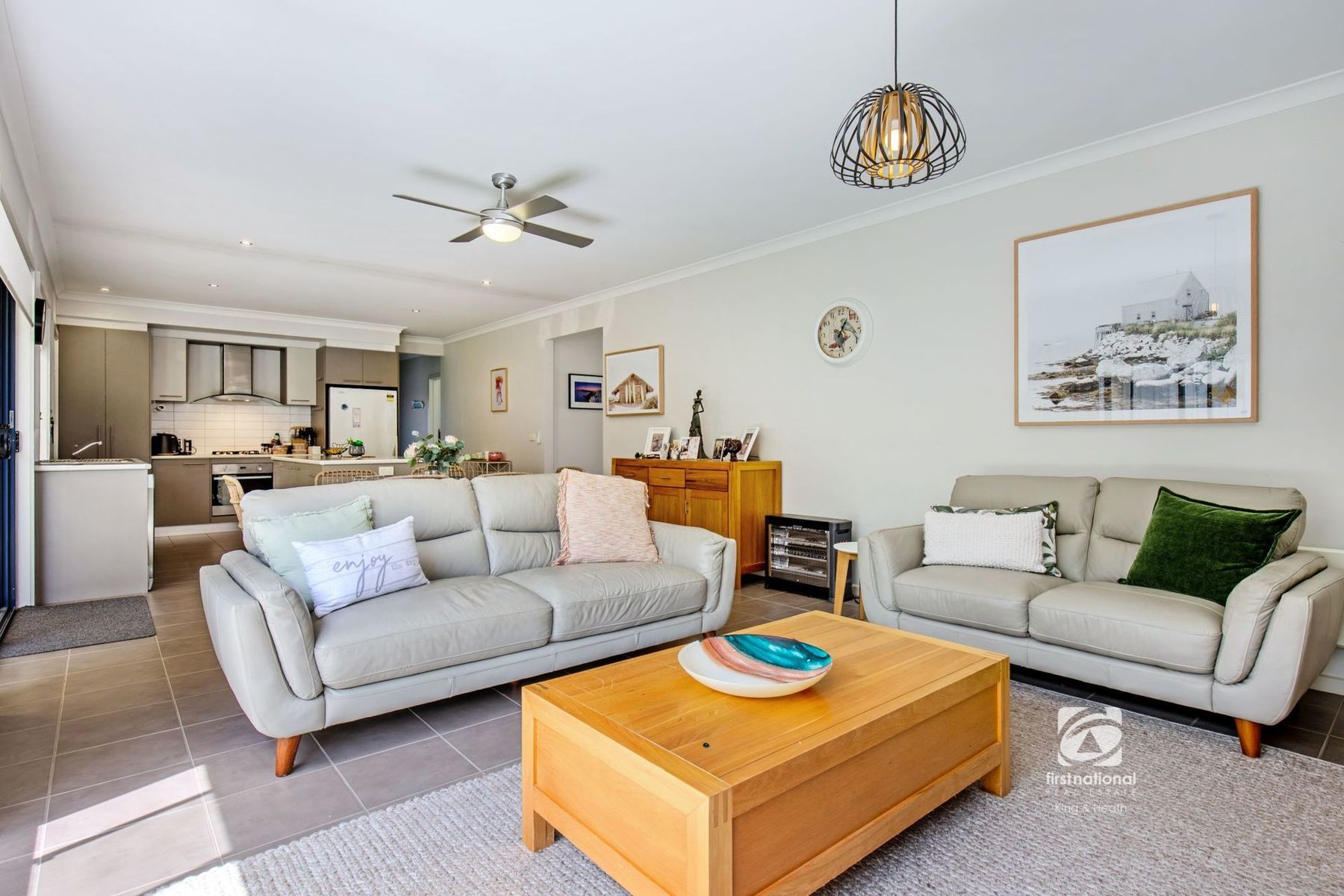 3/1 Riviera Close, Paynesville VIC 3880, Paynesville - Thumbnail 2